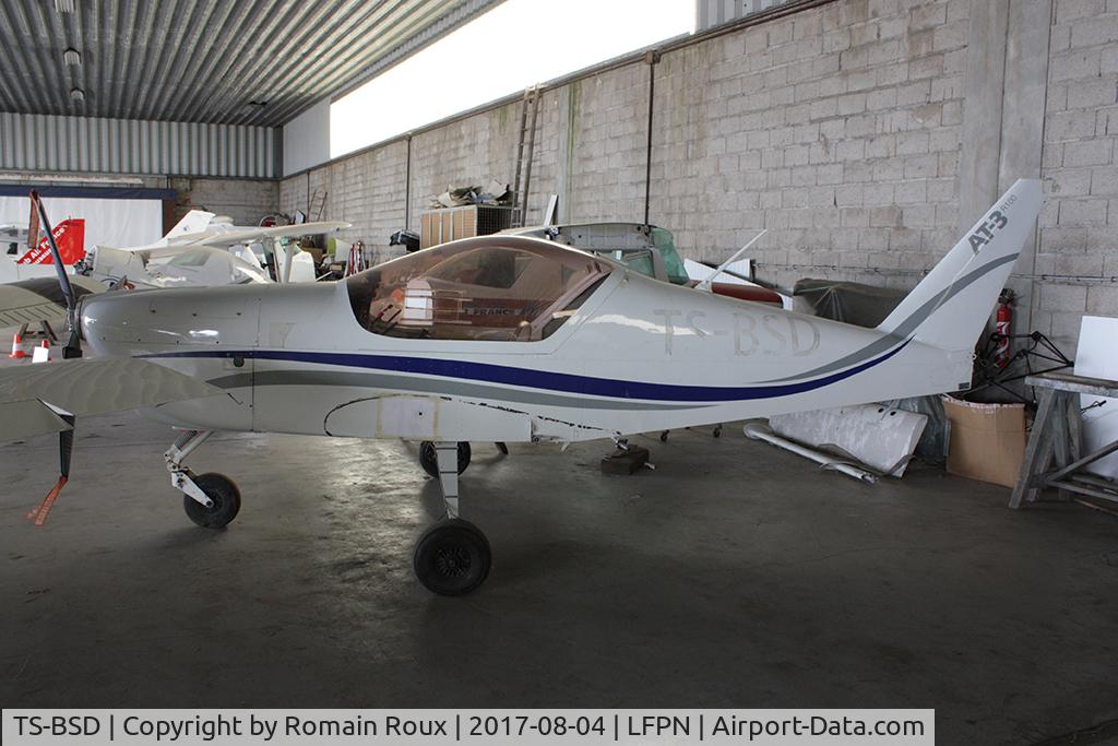 TS-BSD, Aero AT-3  R100 C/N Not Found TS-BSD, Parked