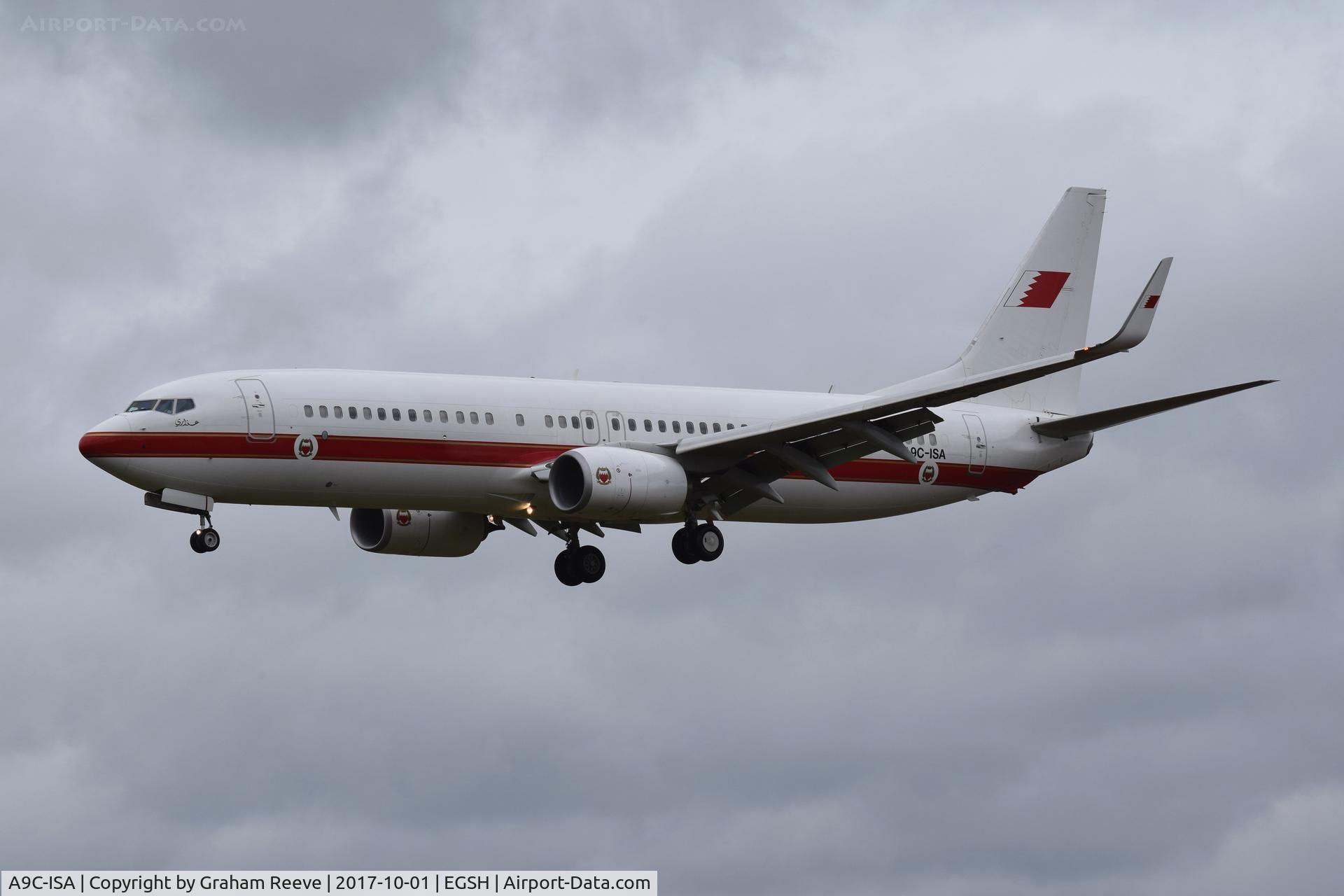 A9C-ISA, 2015 Boeing 737-86J C/N 37750, Landing at Norwich.