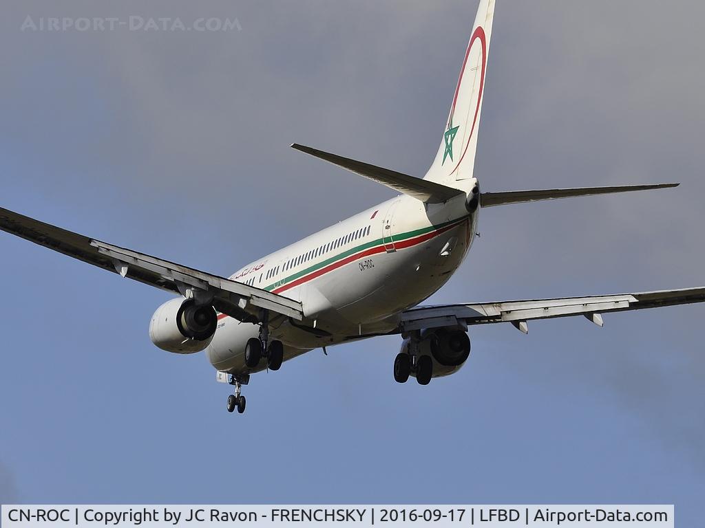 CN-ROC, 2005 Boeing 737-8B6 C/N 33061, Royal Air Maroc landing runway 23