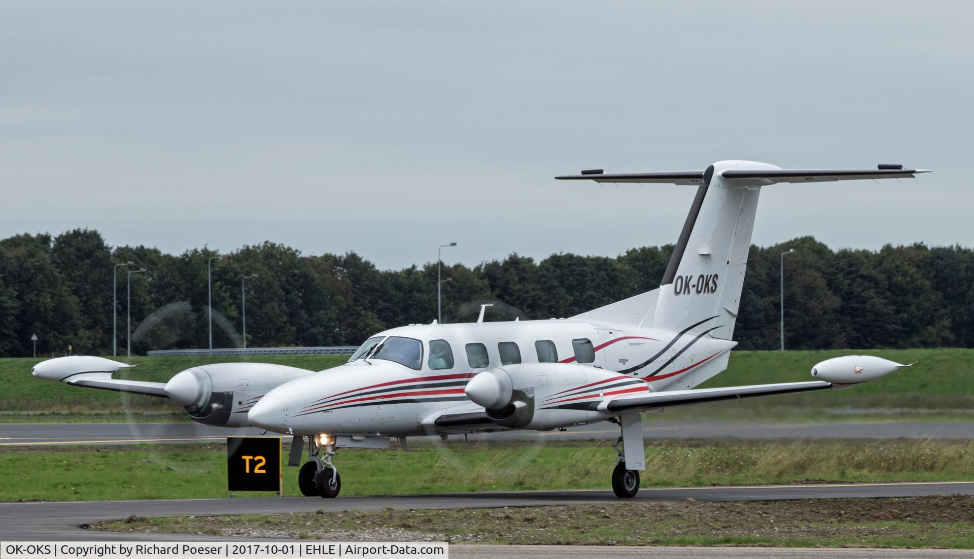 OK-OKS, 1985 Piper PA-42-1000 Cheyenne IV C/N 42-5527022, Visiting Lelystad