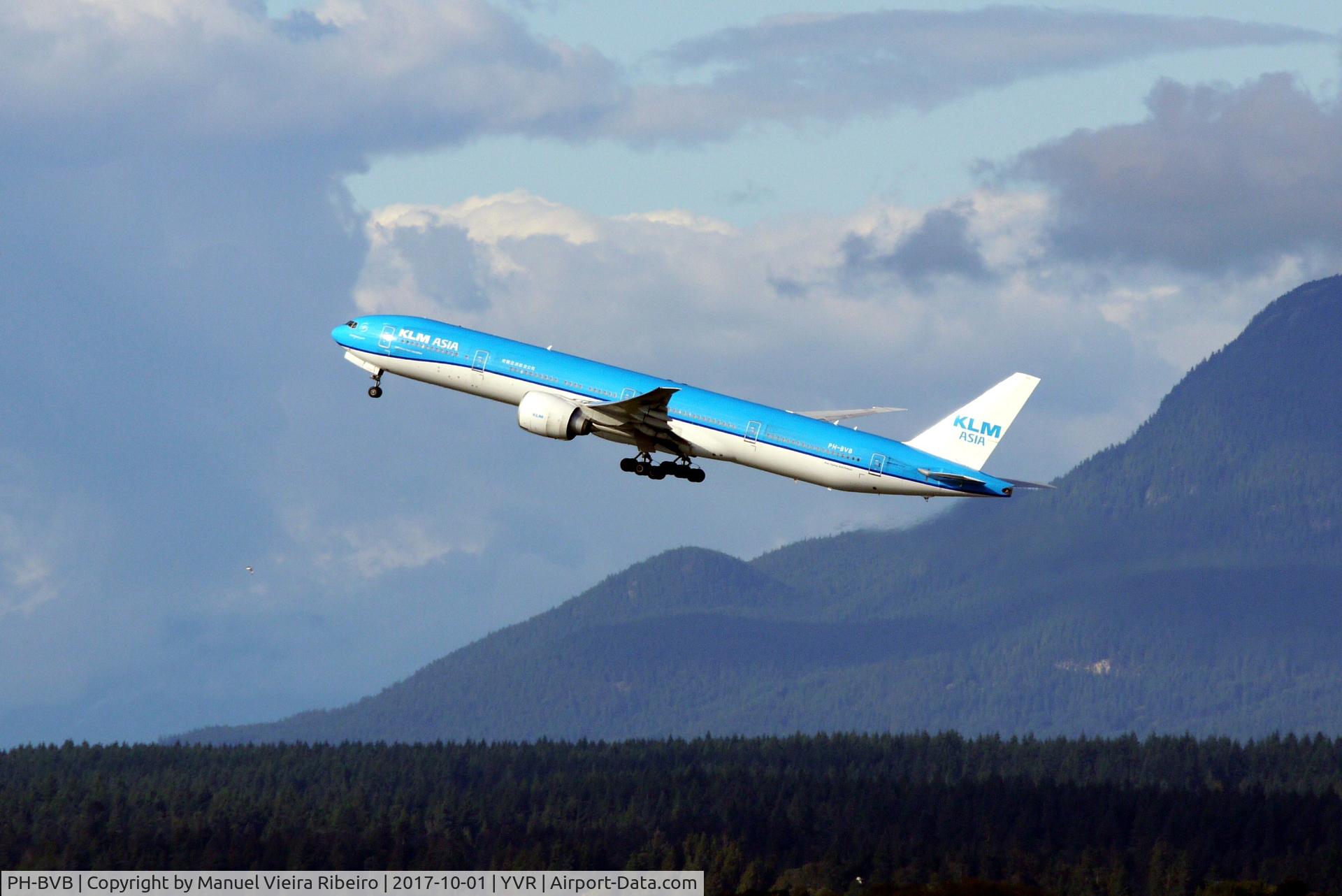 PH-BVB, 2008 Boeing 777-306/ER C/N 36145, Departure to Amsterdam.