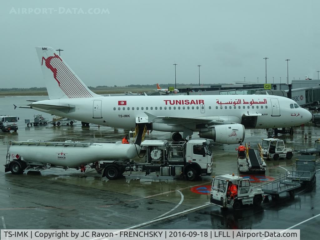 TS-IMK, 1998 Airbus A319-114 C/N 880, 