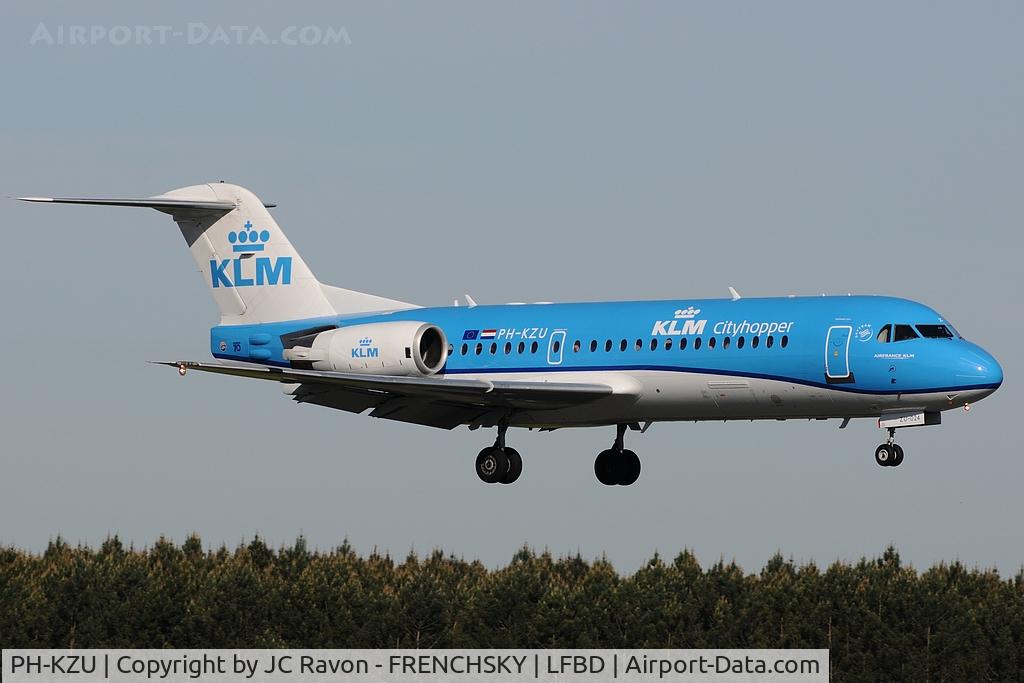 PH-KZU, 1995 Fokker 70 (F-28-0070) C/N 11543, KLM landing runway 05 from Amsterdam