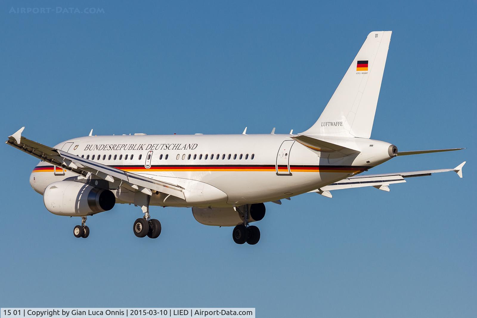 15 01, 2009 Airbus ACJ319 (A319-133/CJ) C/N 3897, LANDING