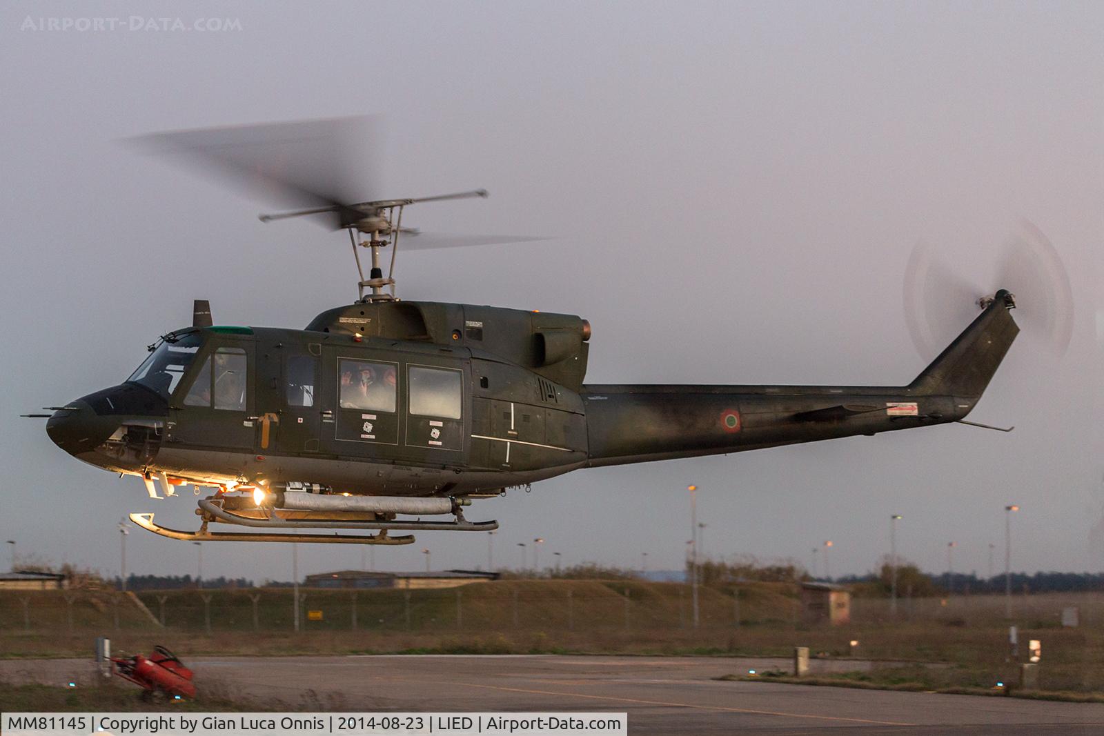 MM81145, Agusta AB-212AM C/N 5802, Takeoff