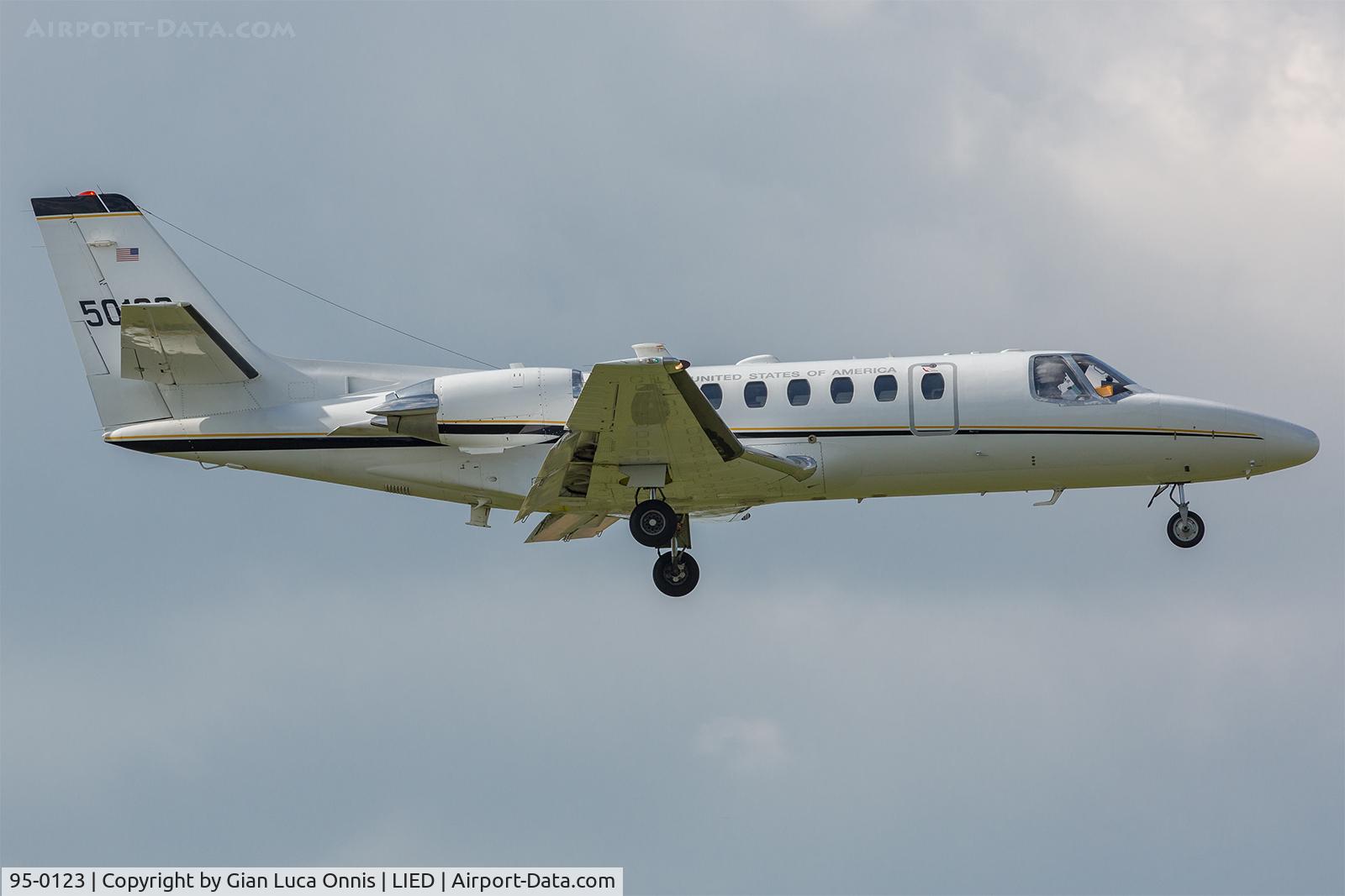 95-0123, 1995 Cessna UC-35A Citation Ultra C/N 560-0387, Landing