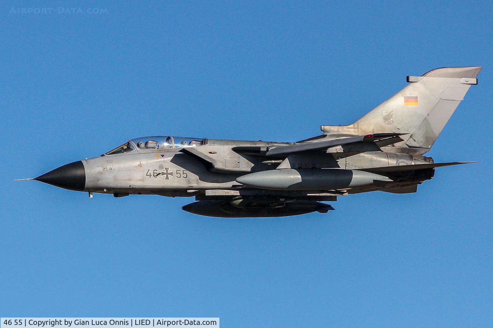 46 55, Panavia Tornado ECR C/N 900/GS288/4355, SPEED LOW PASS