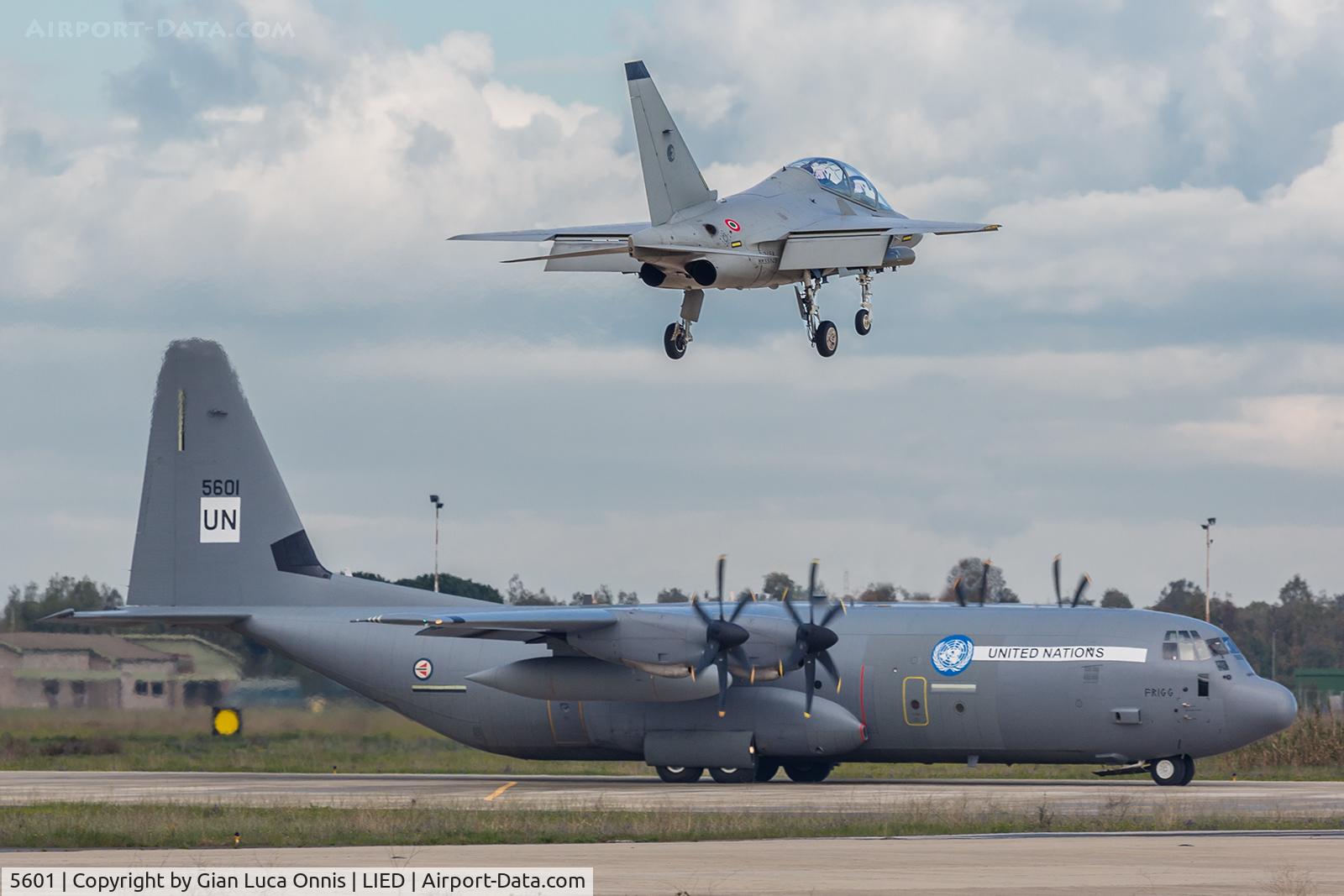 5601, 2008 Lockheed Martin C-130J-30 Super Hercules C/N 382-5601, LANDING M346 (61-05)
