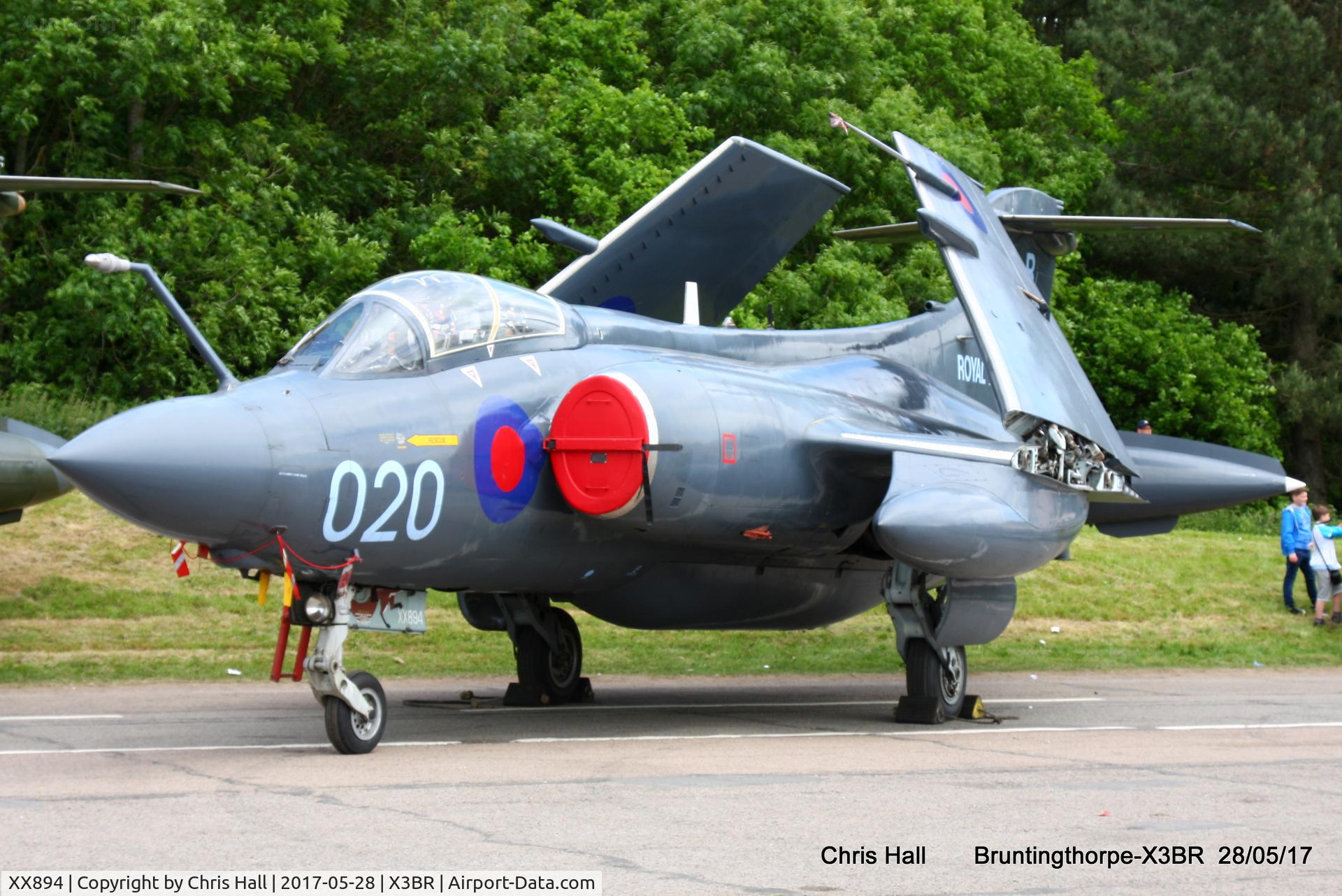 XX894, 1975 Hawker Siddeley Buccaneer S.2B C/N B3-03-74, Cold War Jets open day 2017