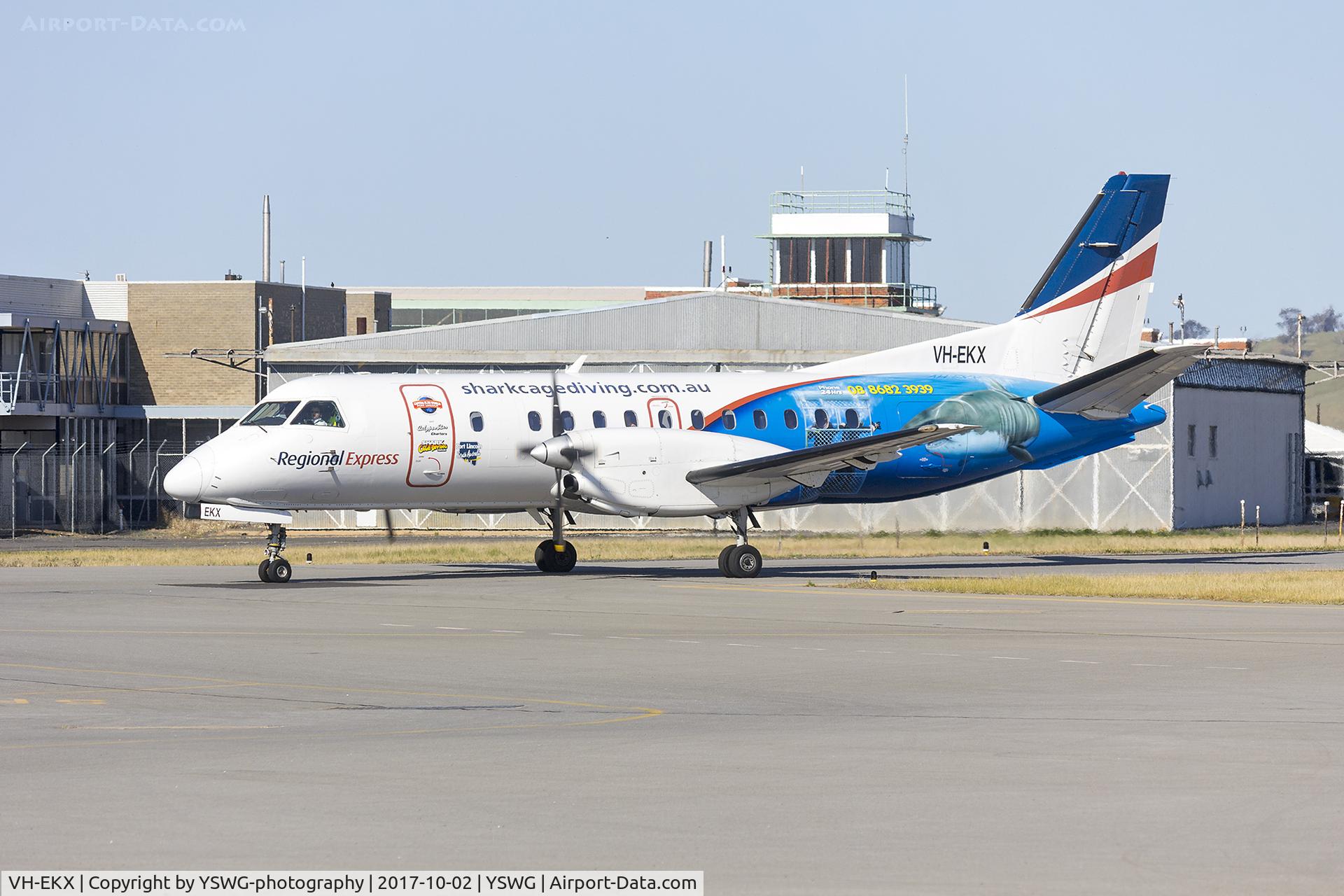 VH-EKX, 1991 Saab 340B C/N 340B-257, Regional Express (VH-EKX) Saab 340B taxiing at Wagga Wagga