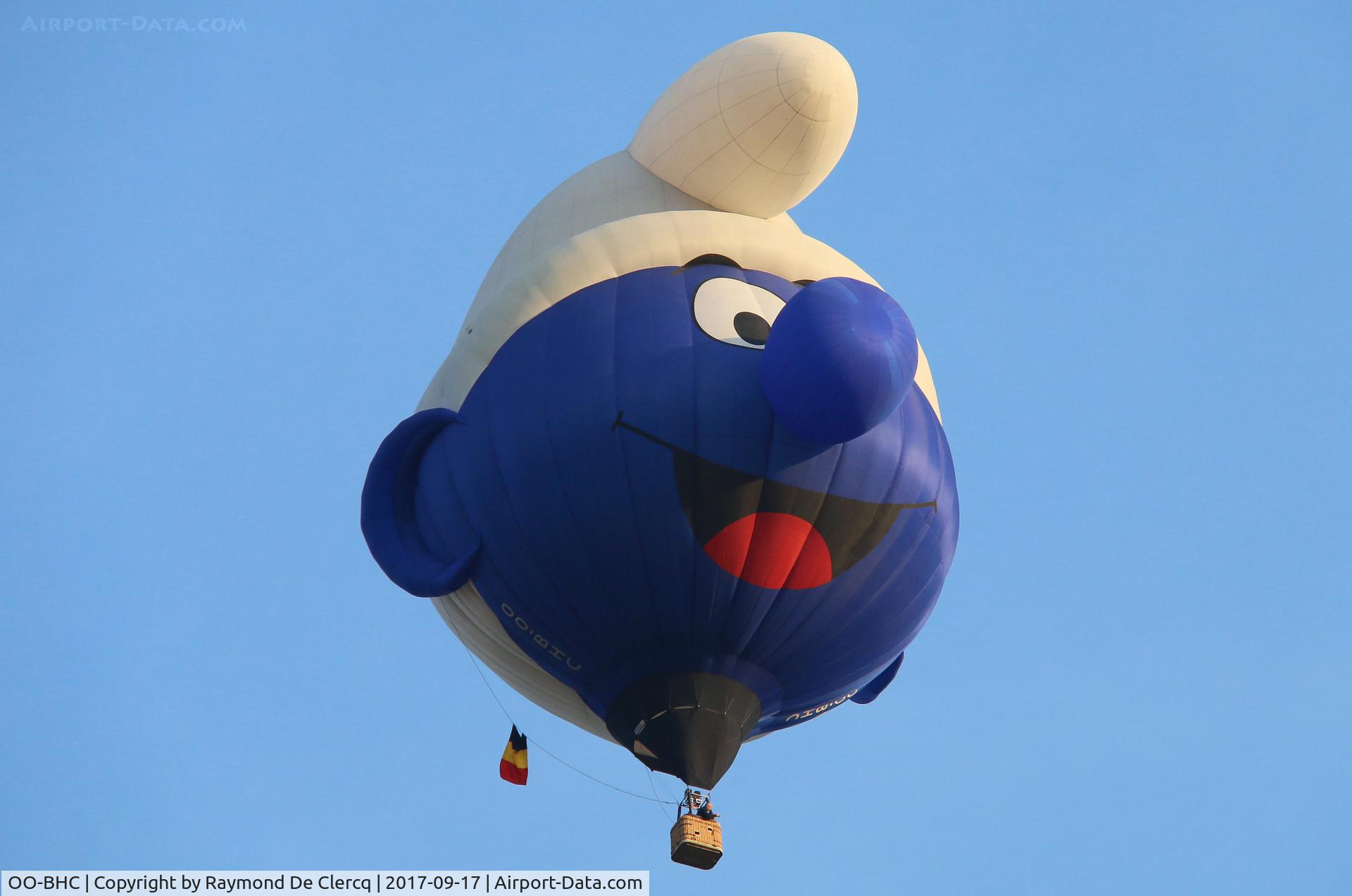 OO-BHC, Cameron Smurf-120 SS C/N 4266, Smurf at Lochristi.