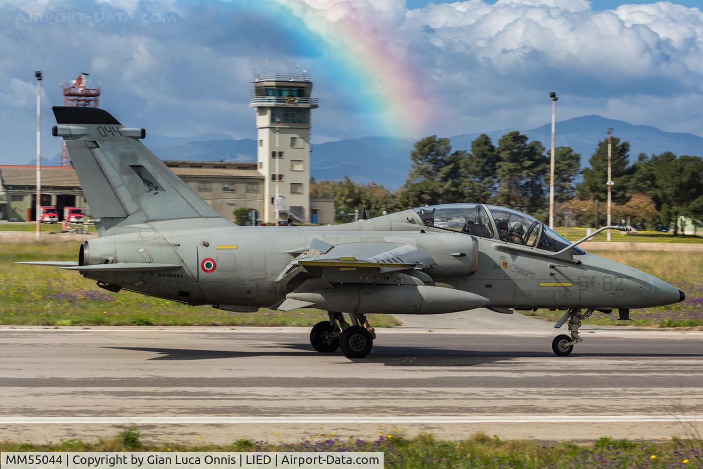 MM55044, AMX International AMX-T C/N IT019, TAXI WAY