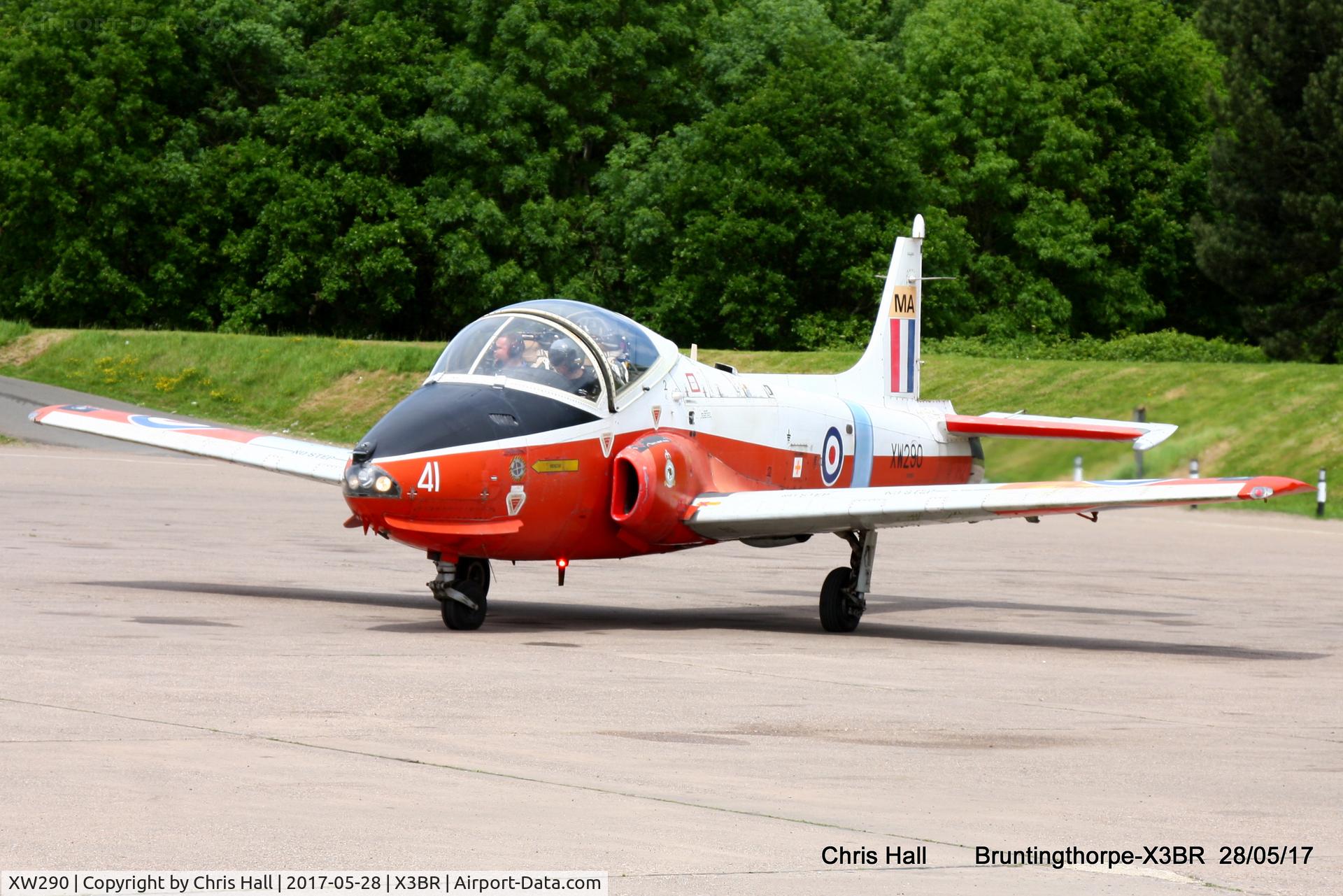 XW290, 1969 BAC 84 Jet Provost T.5A C/N EEP/JP/954, Cold War Jets open day 2017