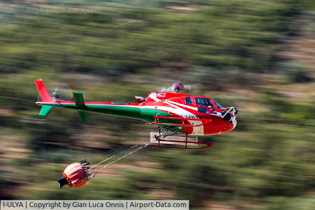 I-ULYA, Eurocopter AS-350B-3 Ecureuil Ecureuil C/N 7354, LOW PASS FIREWORKS