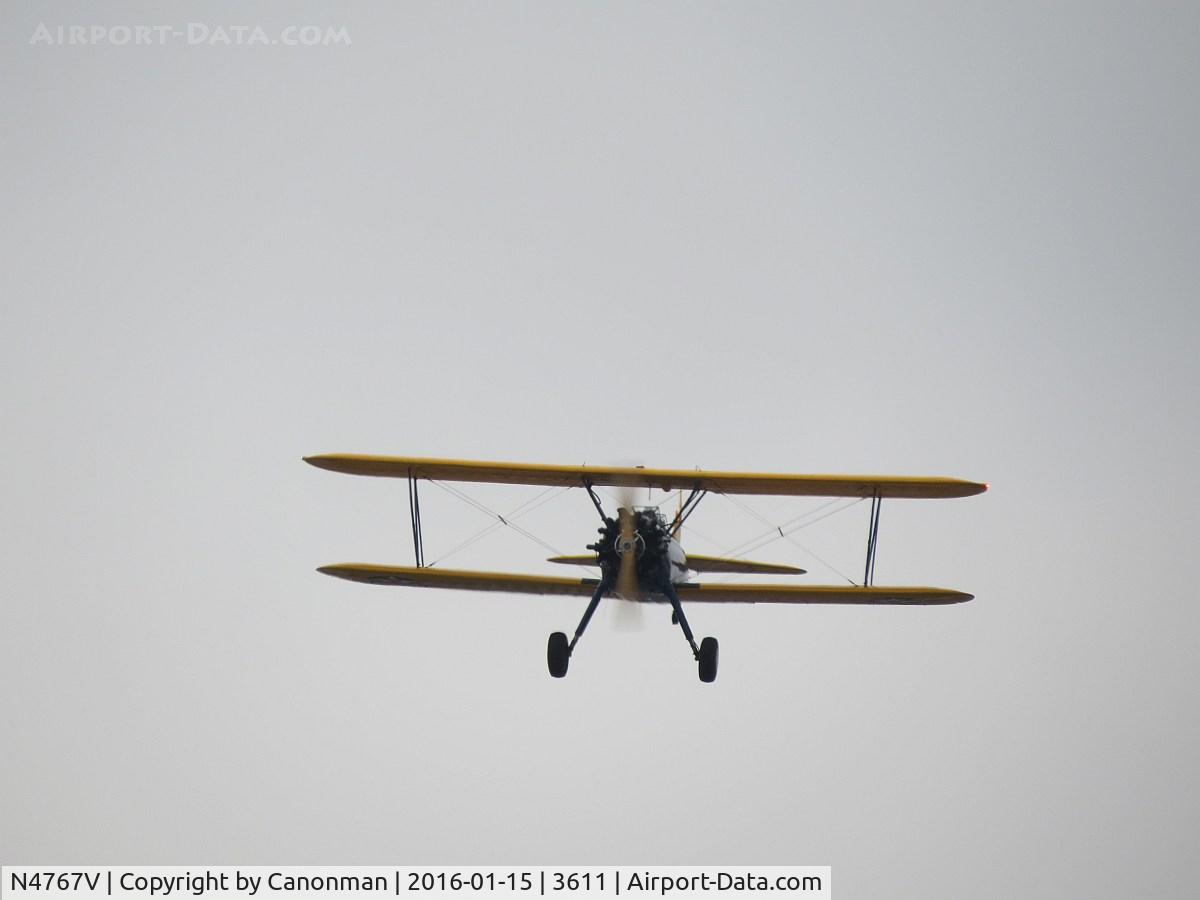 N4767V, 1942 Boeing E75 C/N 75-5317, Landing