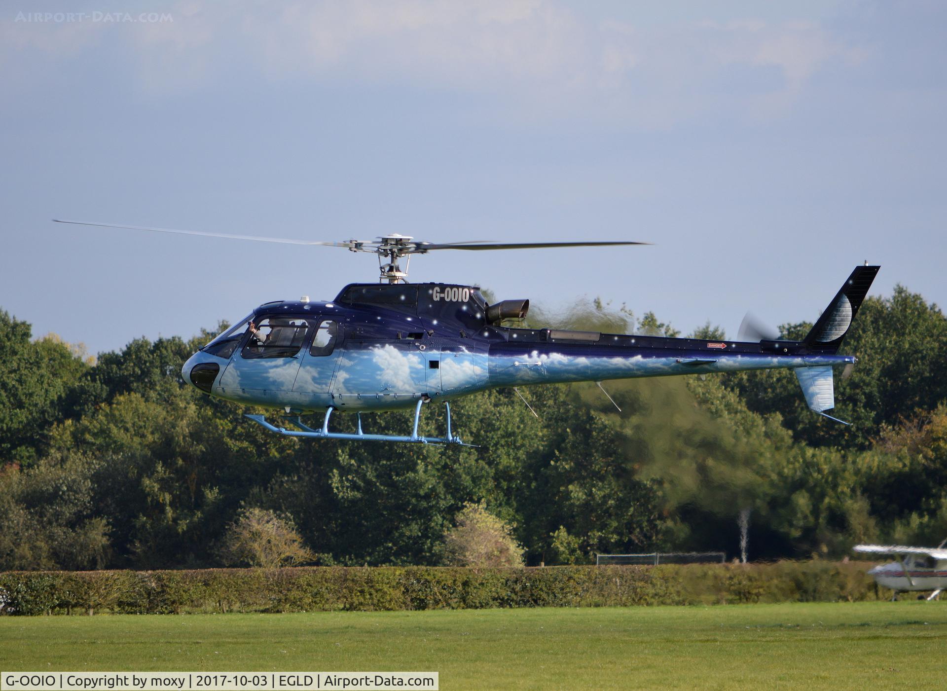 G-OOIO, 2001 Eurocopter AS-350B-3 Ecureuil Ecureuil C/N 3463, Eurocopter AS-350B-3 Ecureuil at Denham.