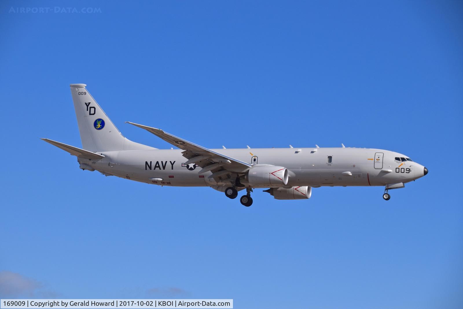 169009, 2016 Boeing P-8A Poseidon (737-8FV) C/N 44951, Final for RWY 10R.  VP-4 
