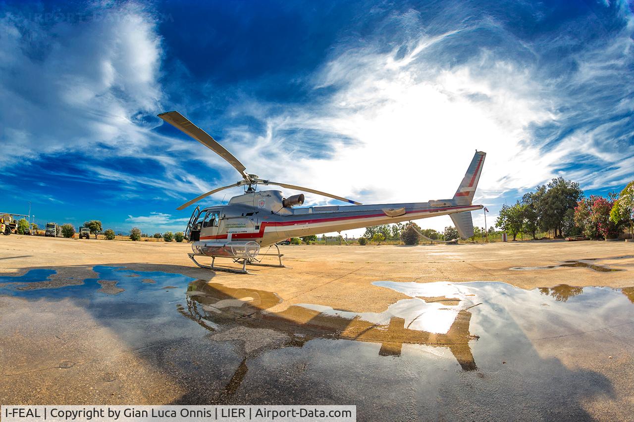 I-FEAL, Eurocopter AS 350B-3 Ecureuil C/N 4729, FIREWORKS