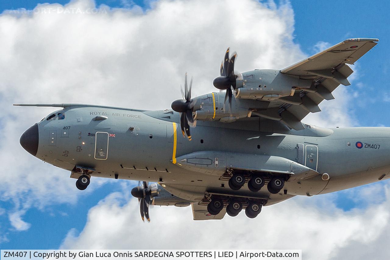 ZM407, 2015 Airbus A400M Atlas C.1 C/N 026, LANDING 35R