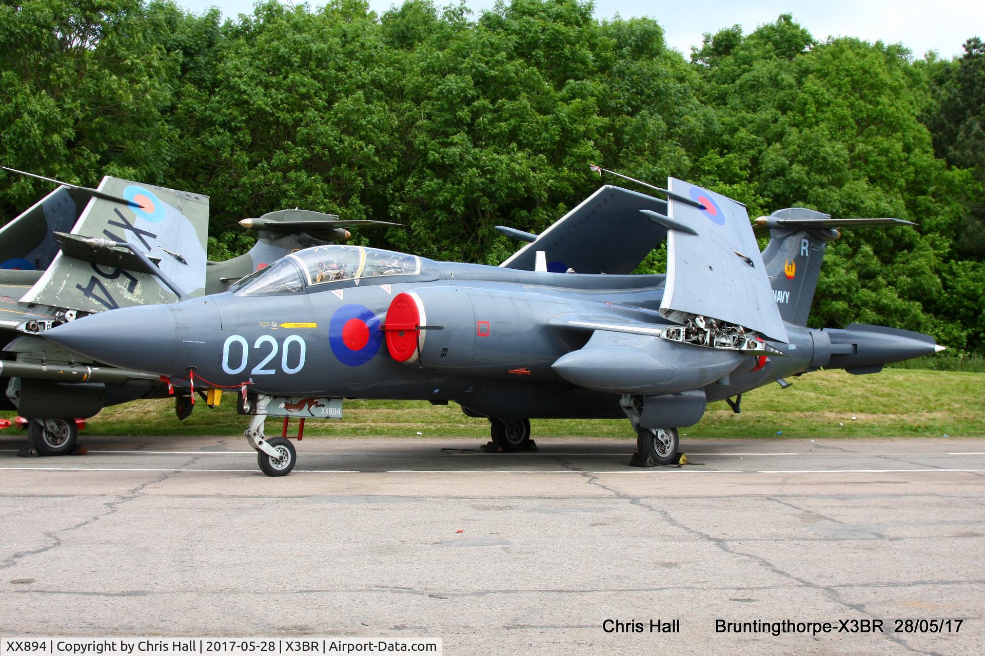 XX894, 1975 Hawker Siddeley Buccaneer S.2B C/N B3-03-74, Cold War Jets open day 2017