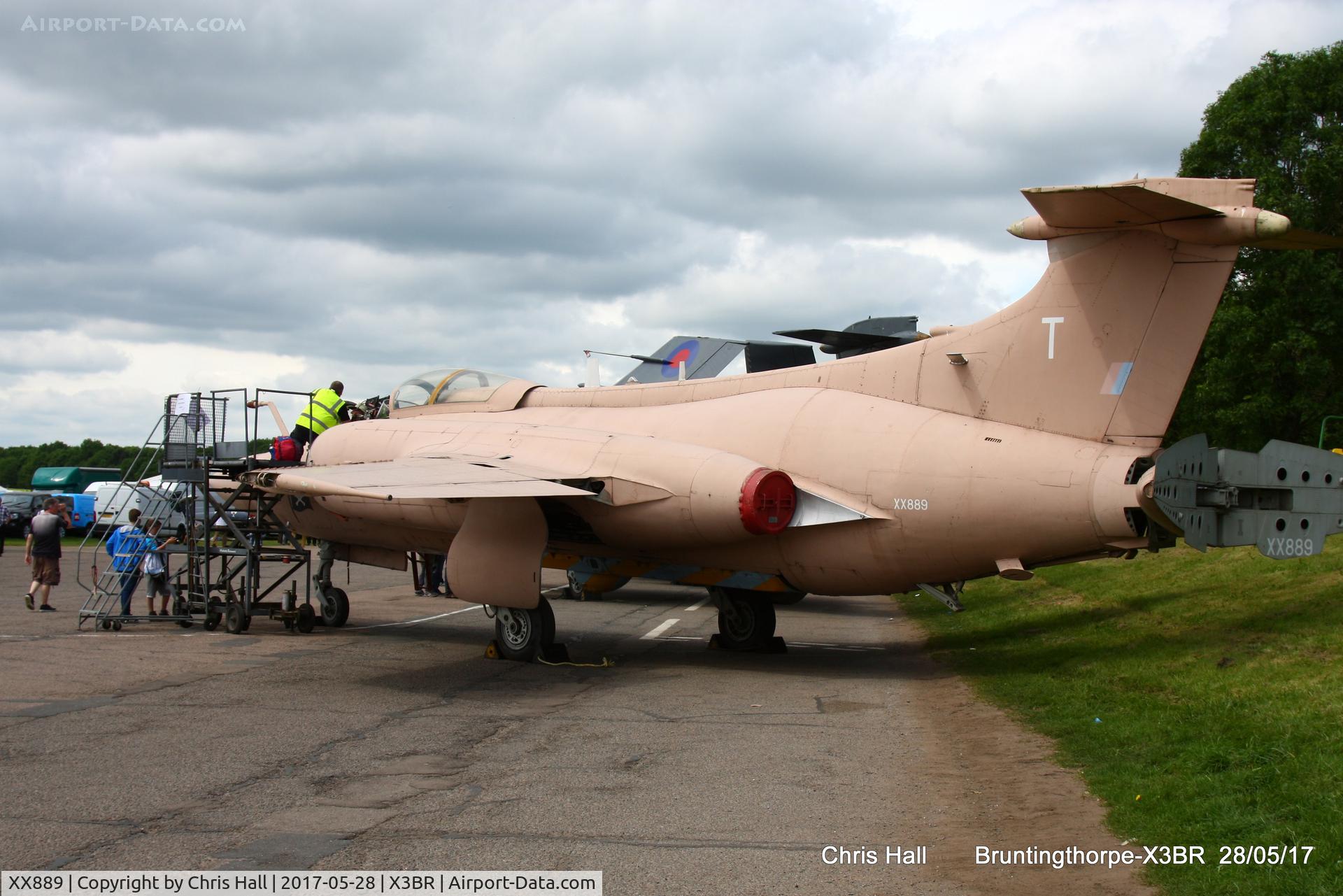 XX889, 1974 Hawker Siddeley Buccaneer S.2B C/N B3-05-73, Cold War Jets open day 2017