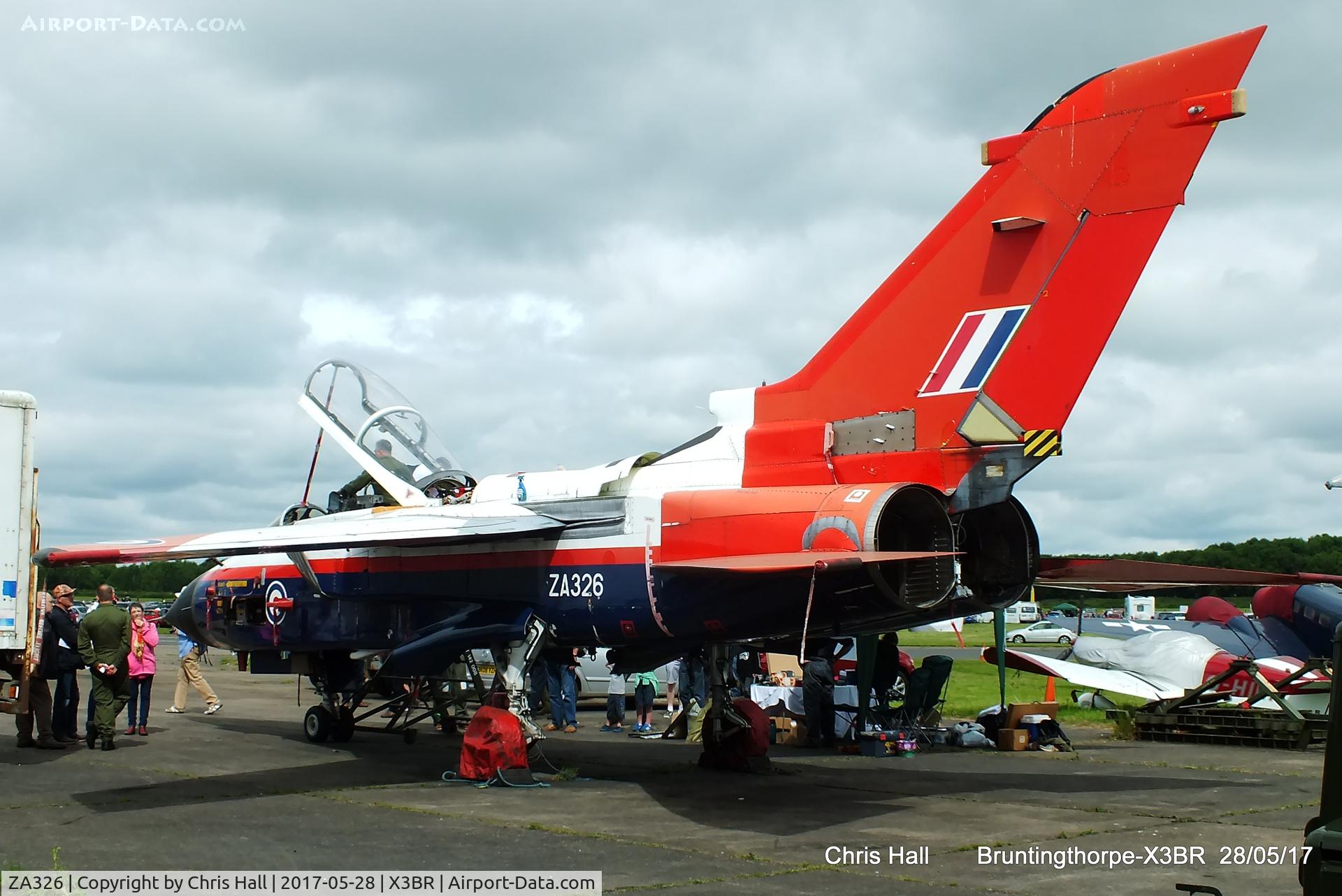 ZA326, 1983 Panavia Tornado GR.1(T) C/N 016/BT006/3008, Cold War Jets open day 2017