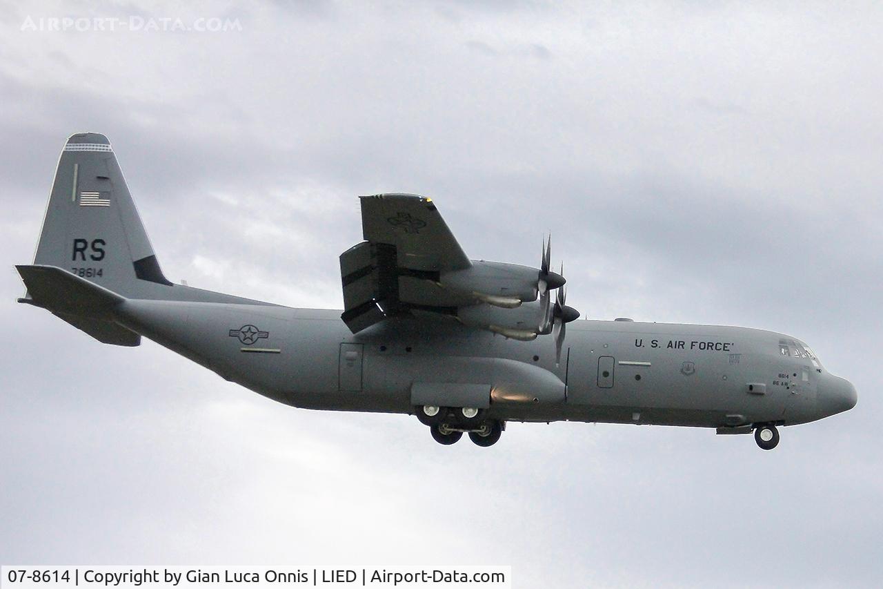 07-8614, 2010 Lockheed Martin C-130J-30 Super Hercules C/N 382-5625, LANDING 35R