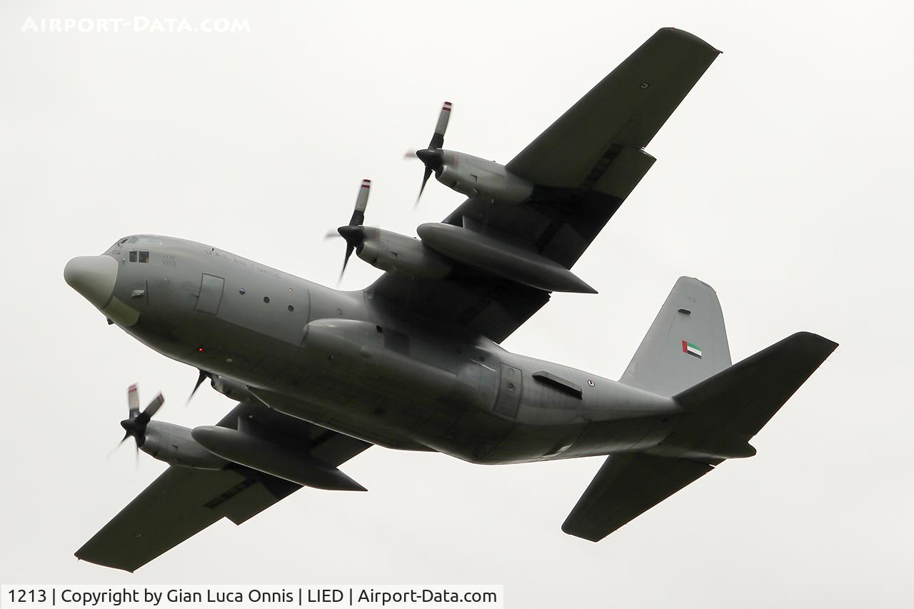 1213, 1981 Lockheed C-130H Hercules C/N 382-4879, TAKEOFF 17L