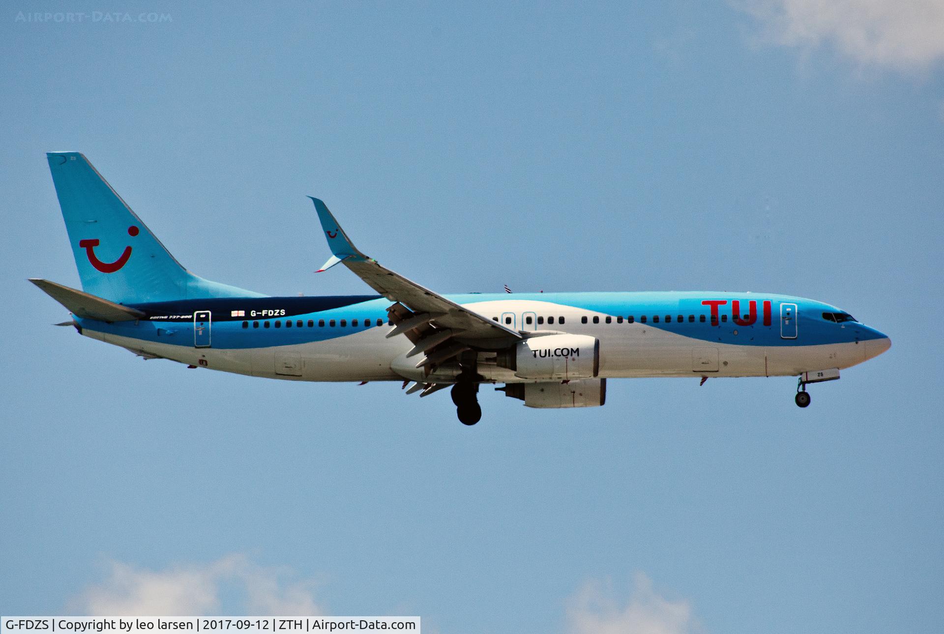 G-FDZS, 2009 Boeing 737-8K5 C/N 35147, Zakynthos 12.9.17 app to R-34