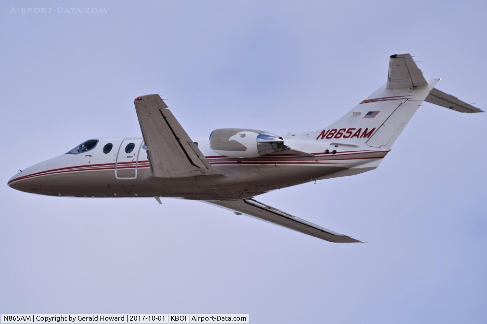 N865AM, Raytheon Aircraft Company 400A C/N RK-358, Departing RWY 28L.