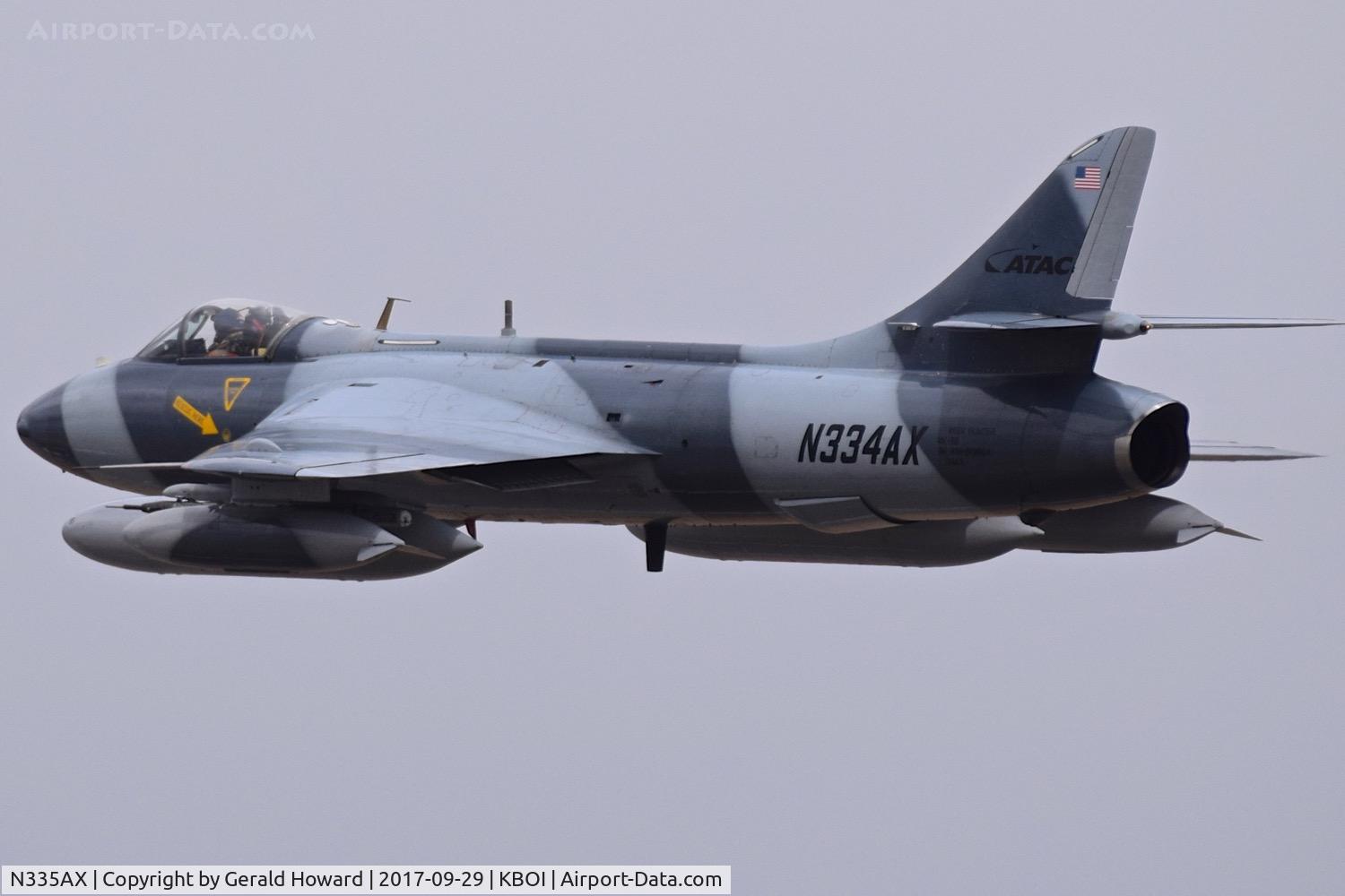 N335AX, Hawker Hunter F.58 C/N 41H-697458, Departing BOI
