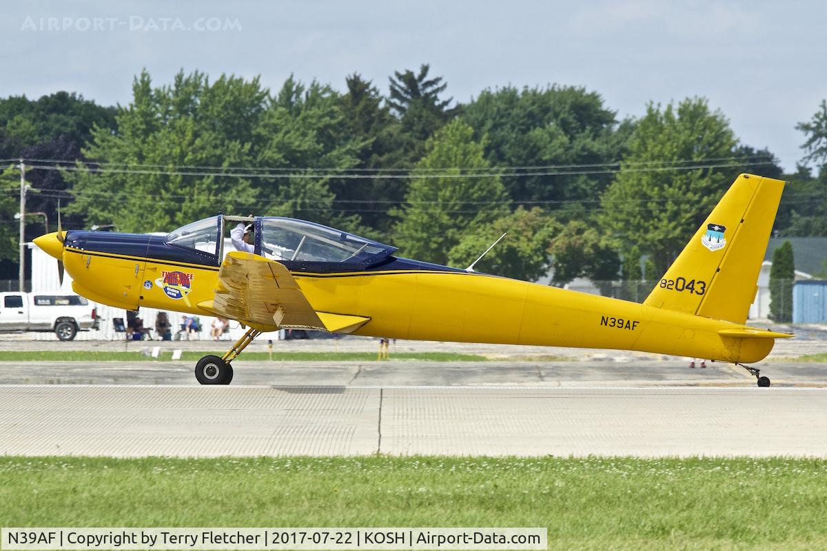 N39AF, 1983 Schweizer SGM 2-37 C/N 9, At 2017 EAA AirVenture at Oshkosh ex 82-0043