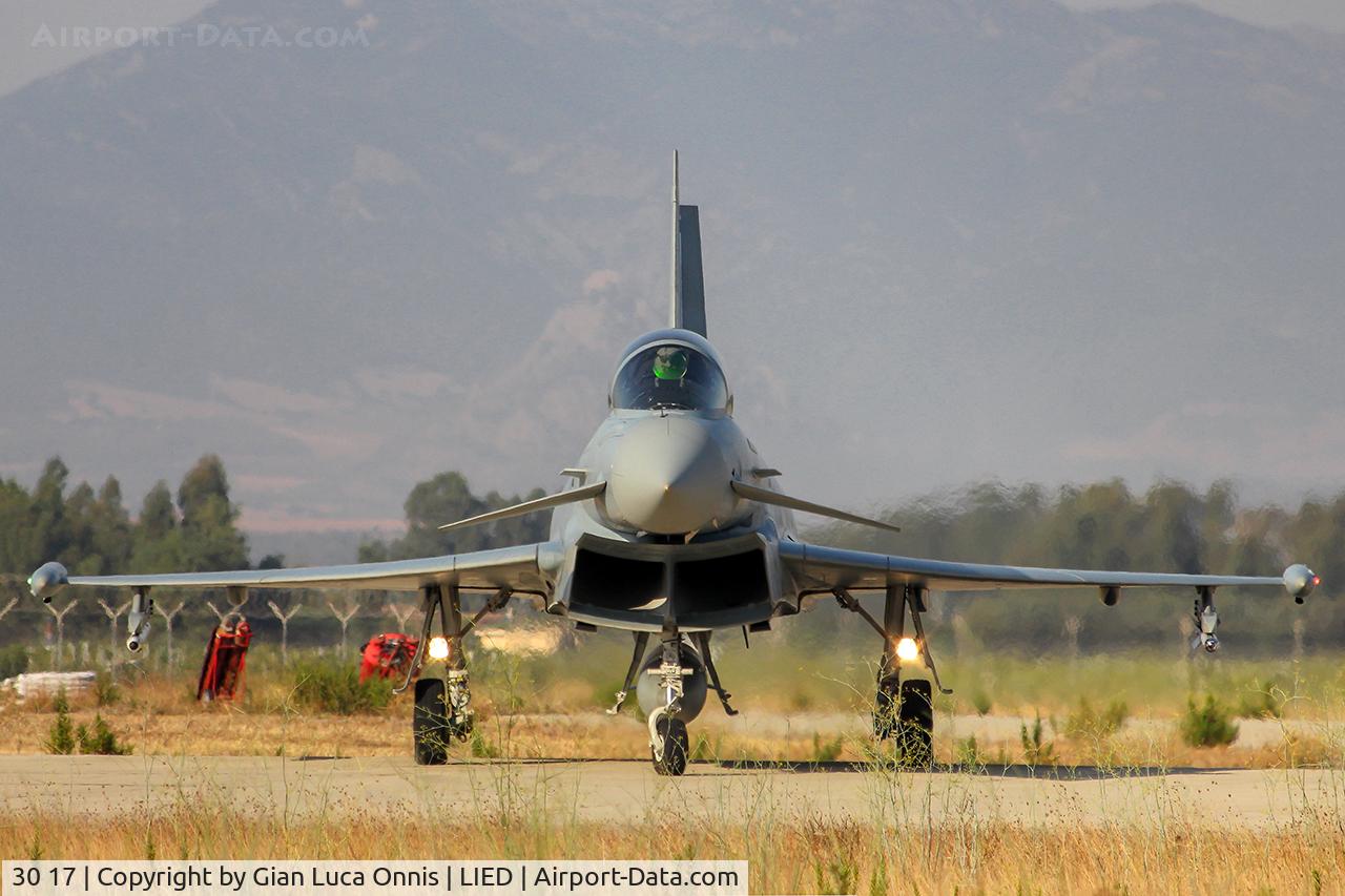 30 17, Eurofighter EF-2000 Typhoon T C/N 029/GT008, TAXI WAY