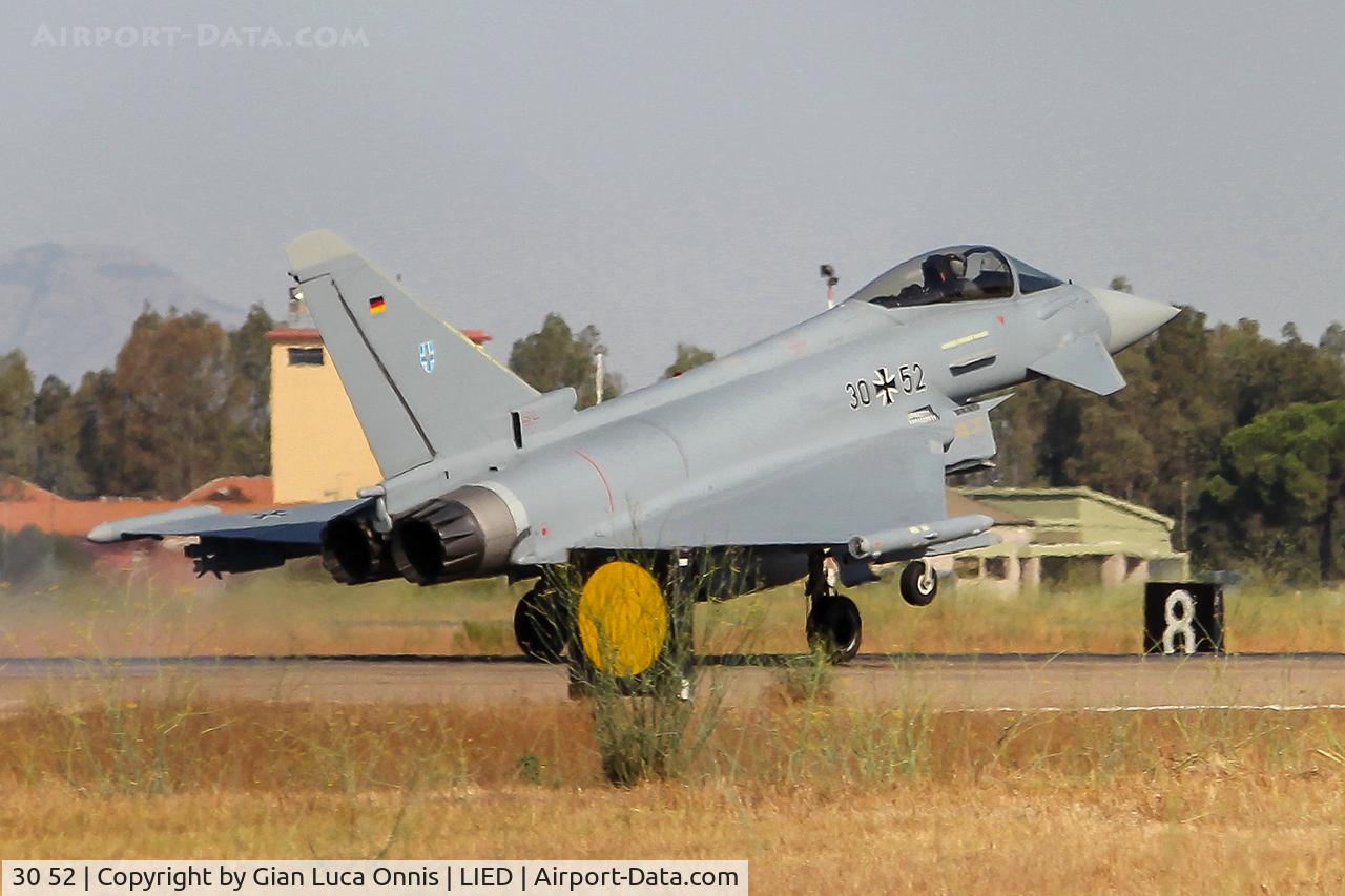 30 52, Eurofighter EF-2000 Typhoon S C/N GS037, LANDING