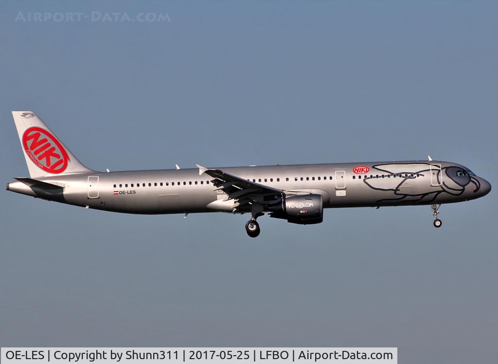 OE-LES, 2008 Airbus A321-211 C/N 3504, Landing rwy 32L