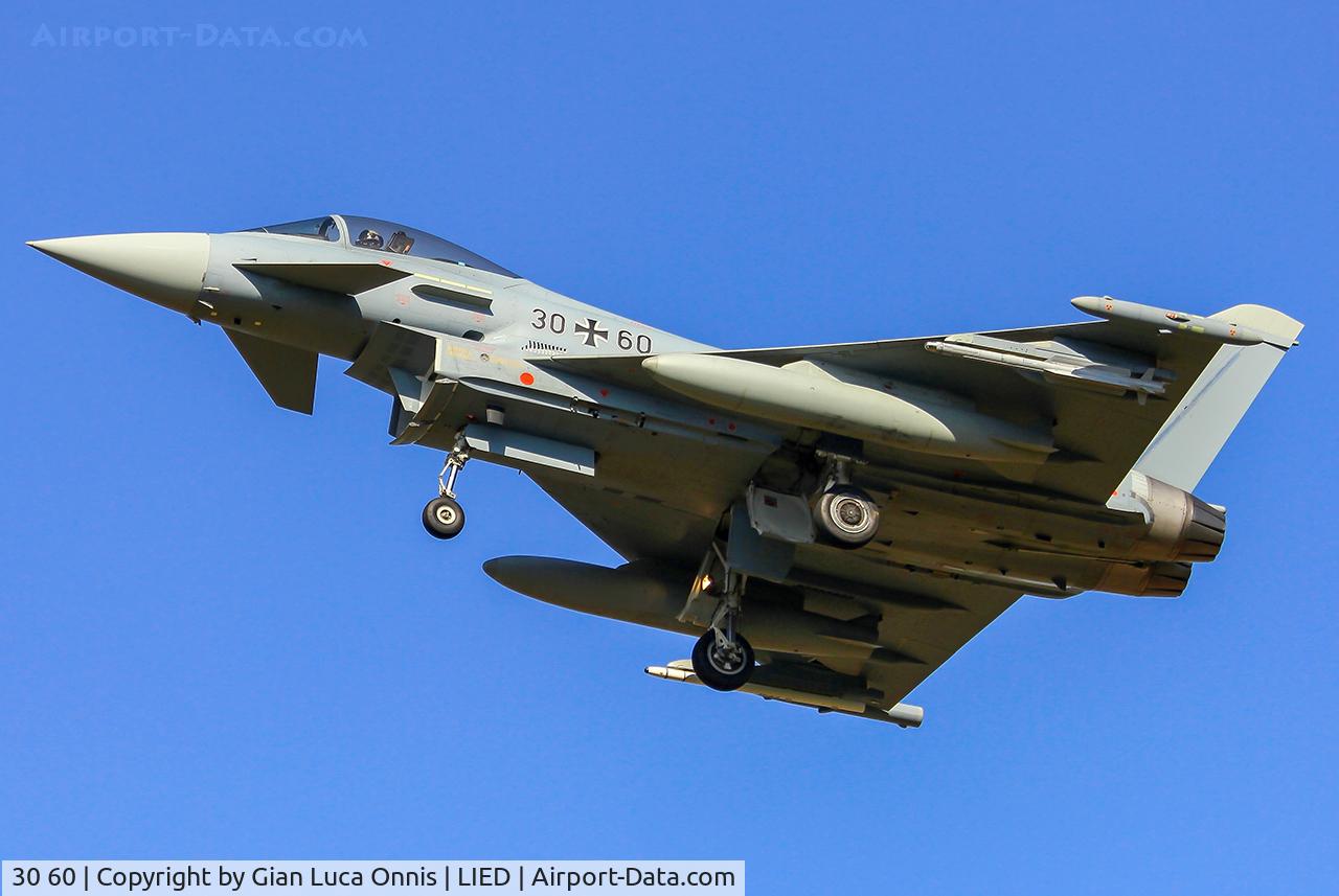 30 60, 2013 Eurofighter EF-2000 Typhoon C/N GS043, landing