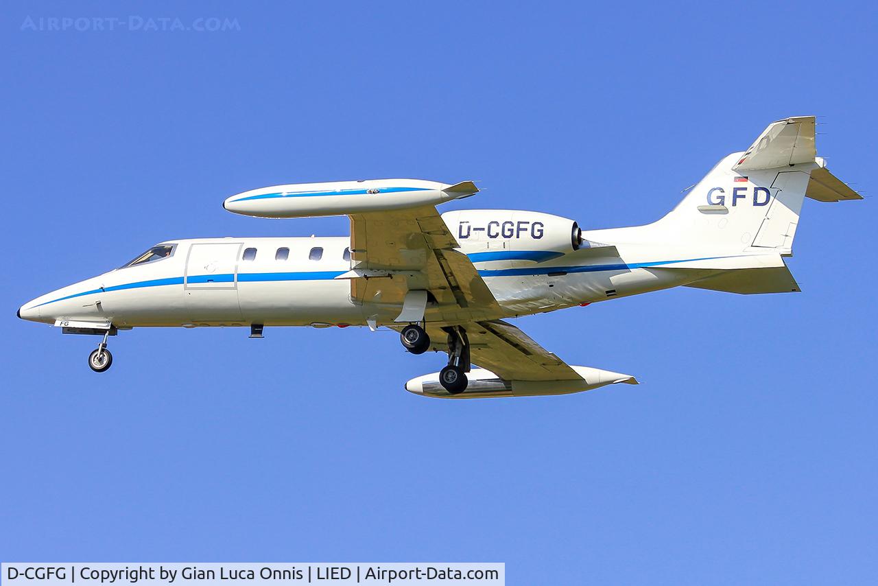 D-CGFG, 1979 Gates Learjet 35A C/N 35-222, LANDING