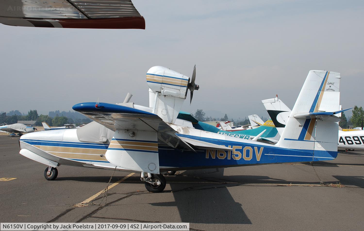 N6150V, 1976 Consolidated Aeronautics Inc. Lake LA-4-200 C/N 804, Lake at Hood River airport OR