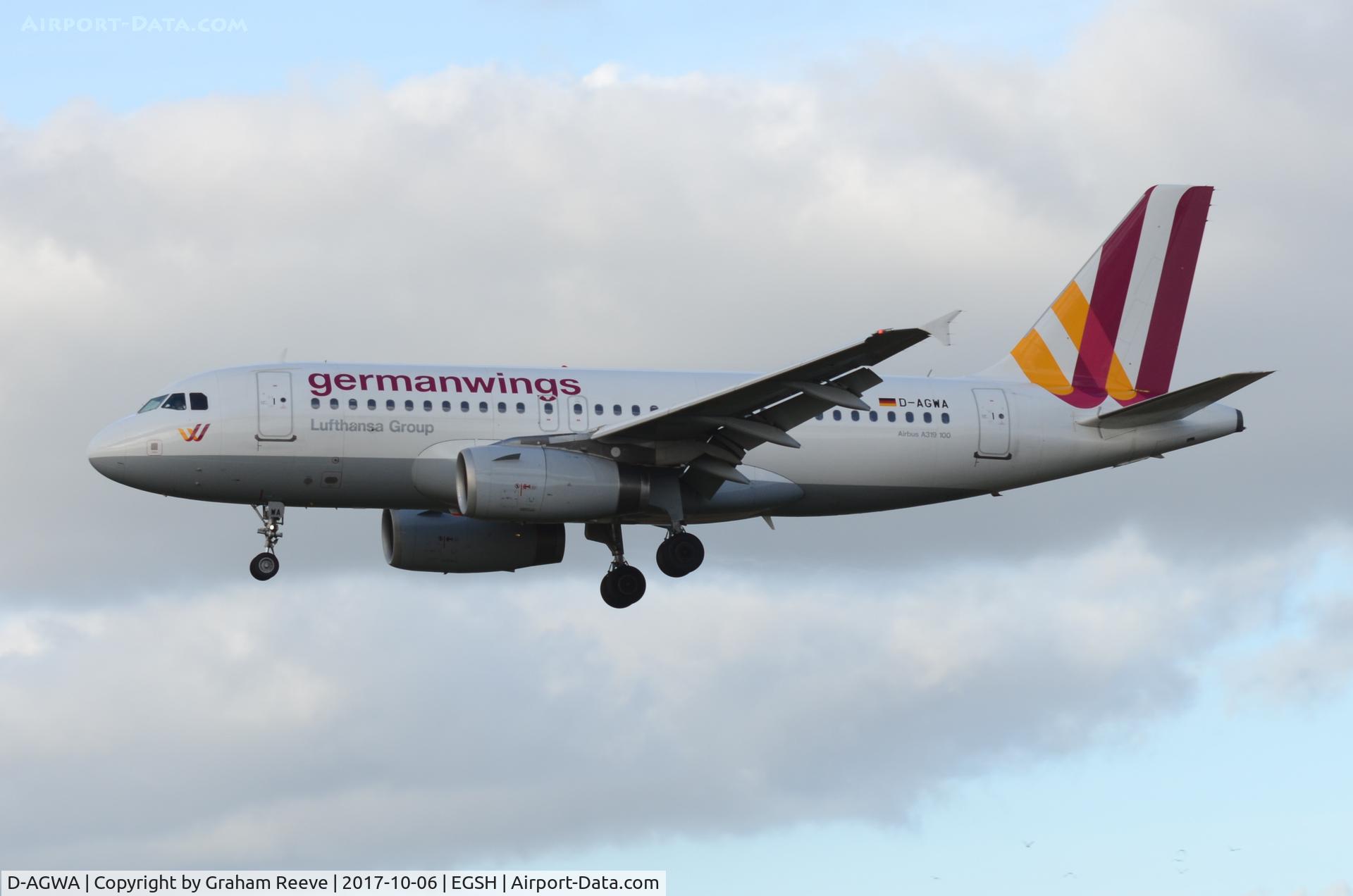 D-AGWA, 2006 Airbus A319-132 C/N 2813, Landing at Norwich.