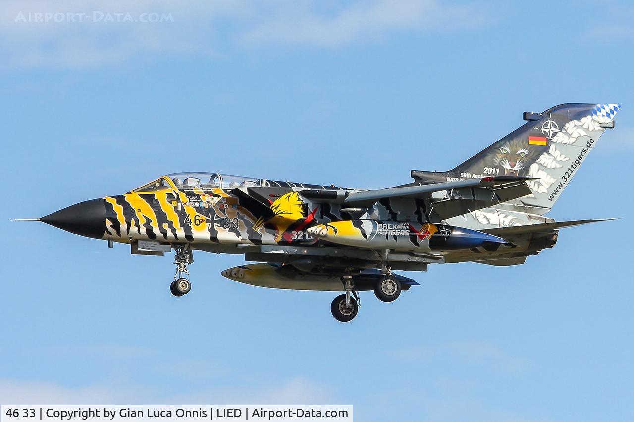 46 33, Panavia Tornado ECR C/N 844/GS266/4333, LANDING