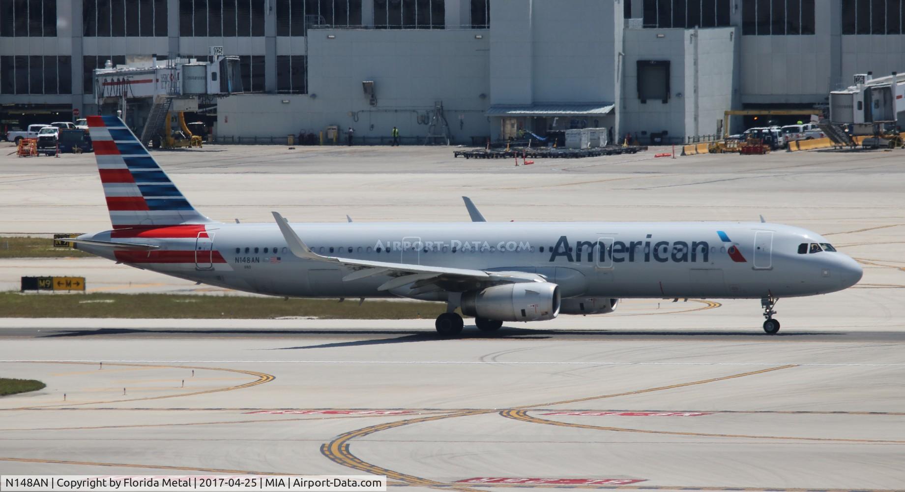 N148AN, 2015 Airbus A321-231 C/N 6790, American