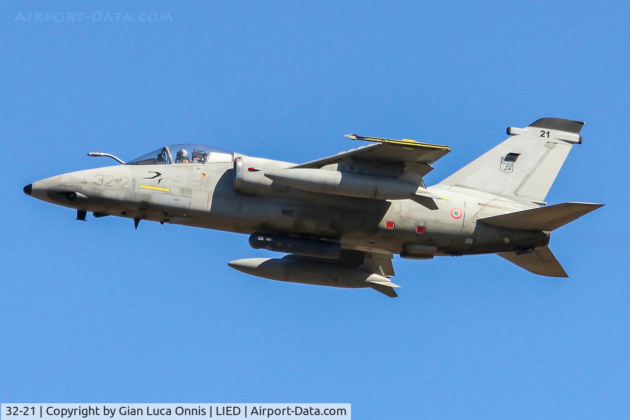 32-21, AMX International AMX C/N MM7197, TAKEOFF
