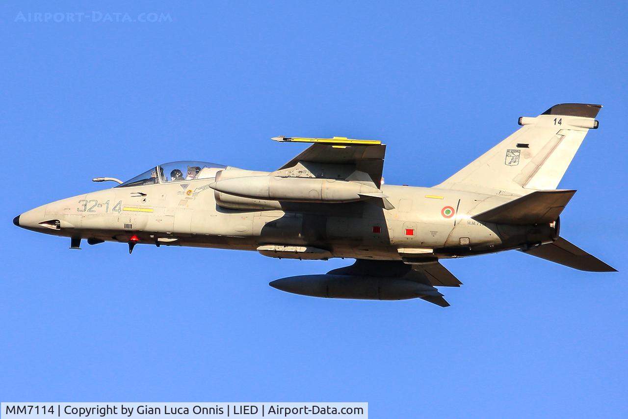 MM7114, Aermacchi AMX-ACOL C/N IX-026, TAKEOFF
