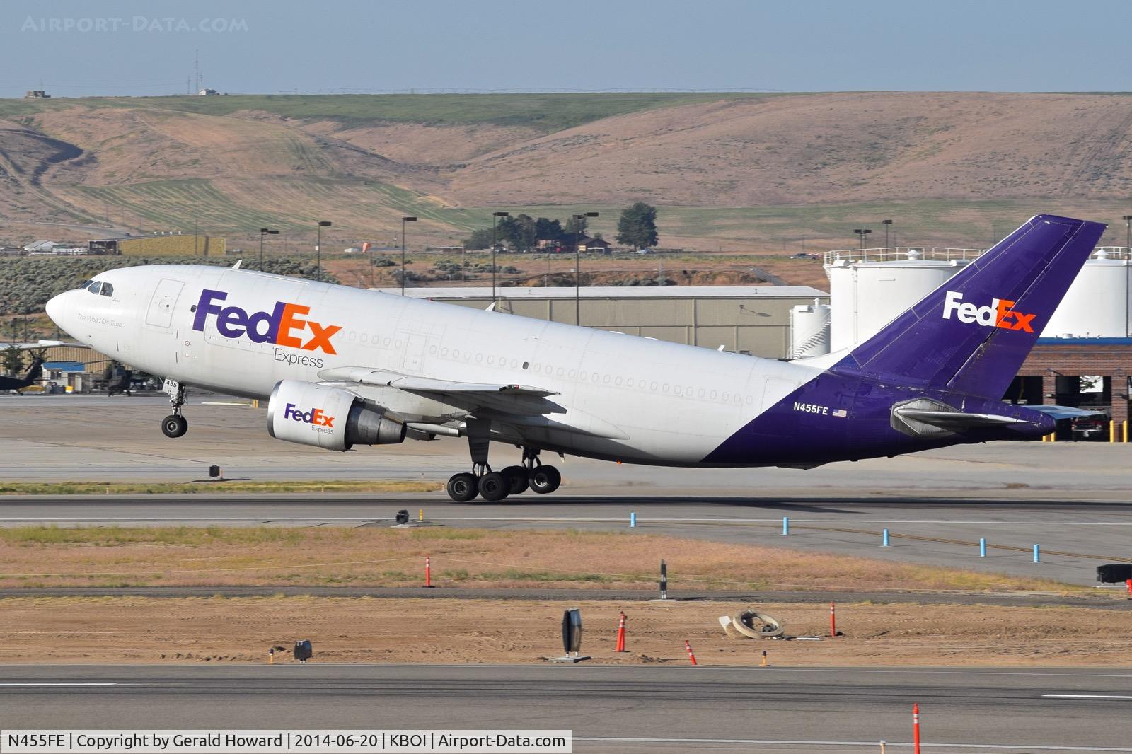 N455FE, Airbus A310-222 C/N 331, Take off from RWY 10R.