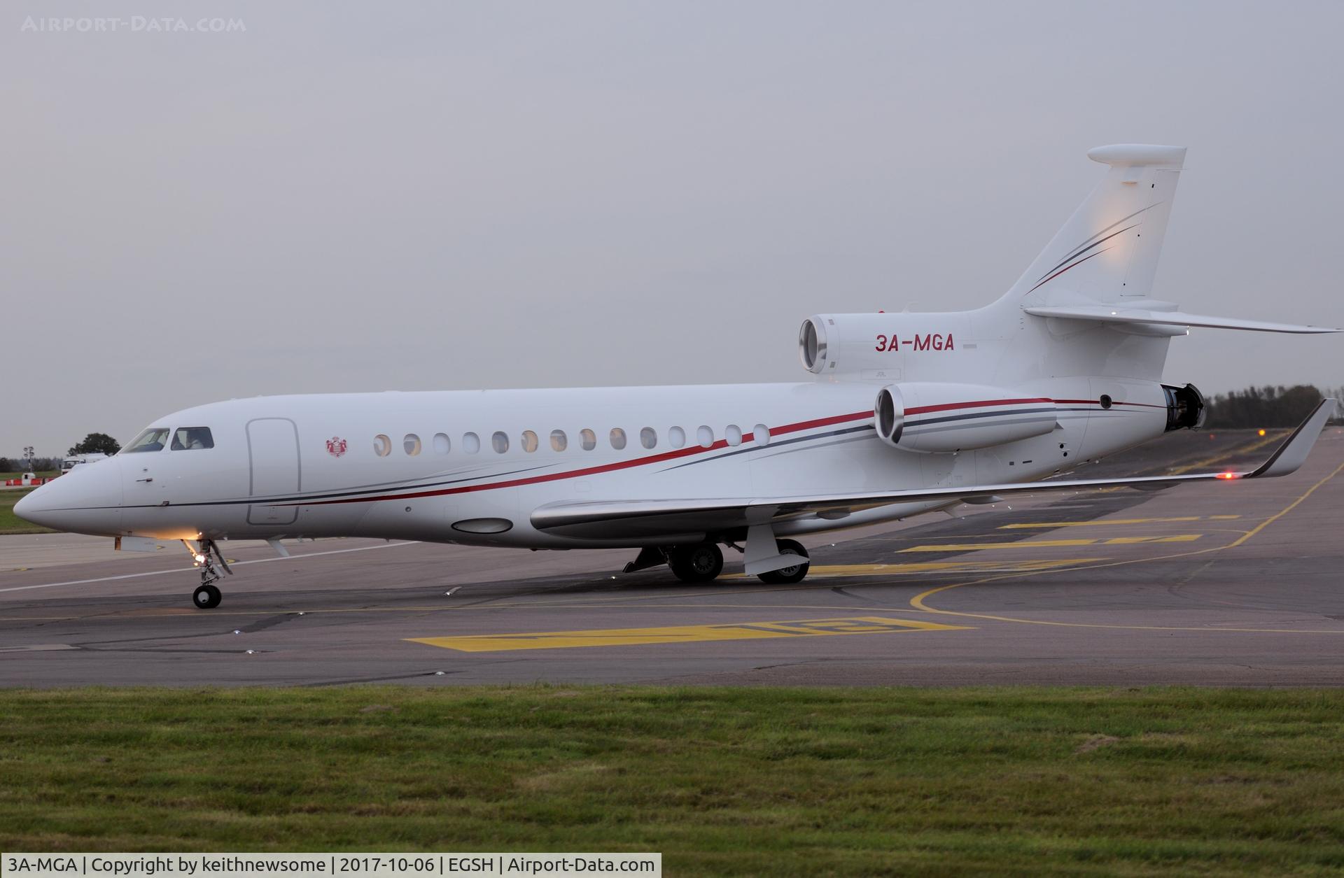 3A-MGA, 2013 Dassault Falcon 900EX C/N 195, Nice Late Visitor.