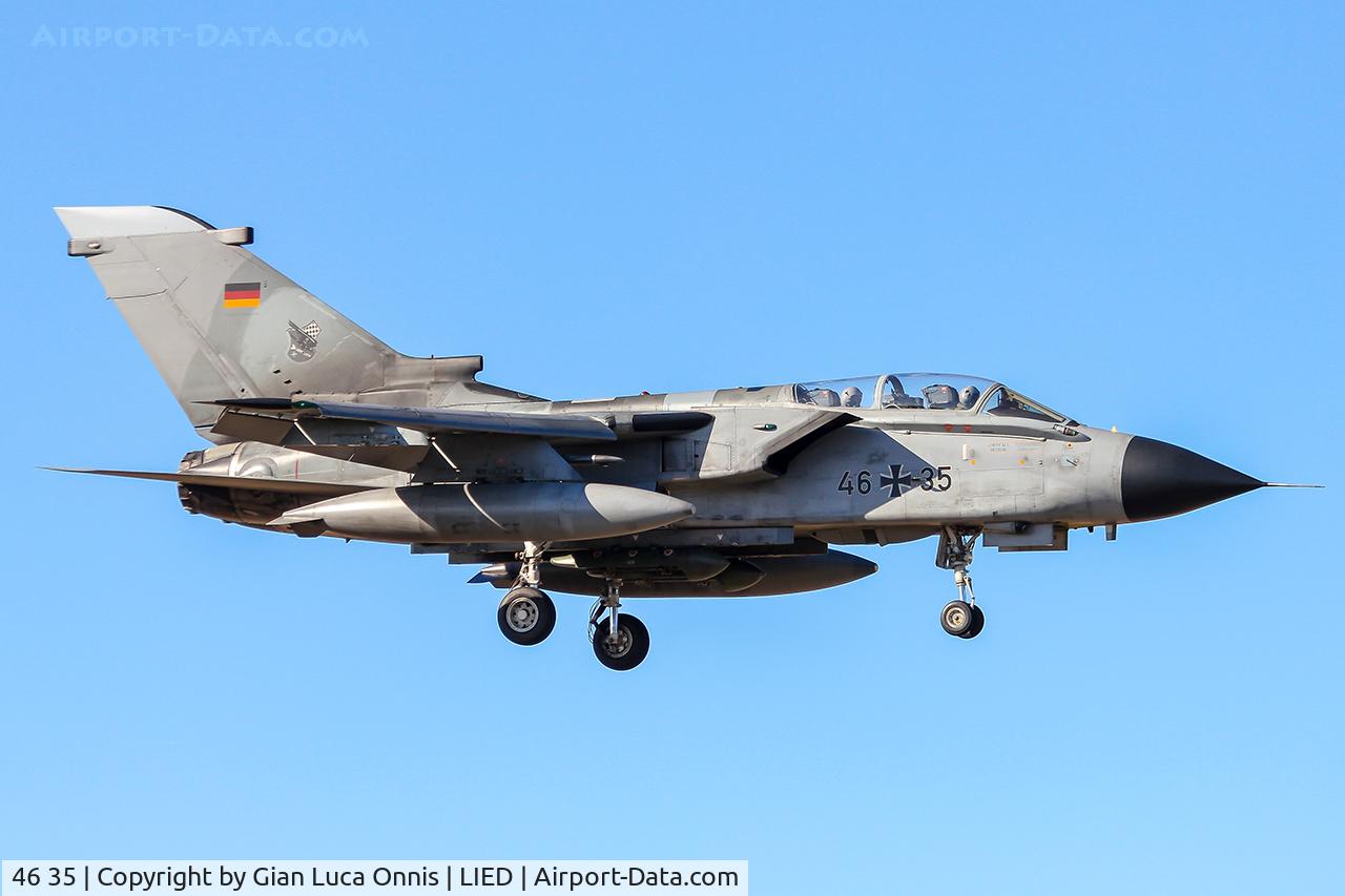 46 35, Panavia Tornado ECR C/N 848/GS268/4335, LANDING