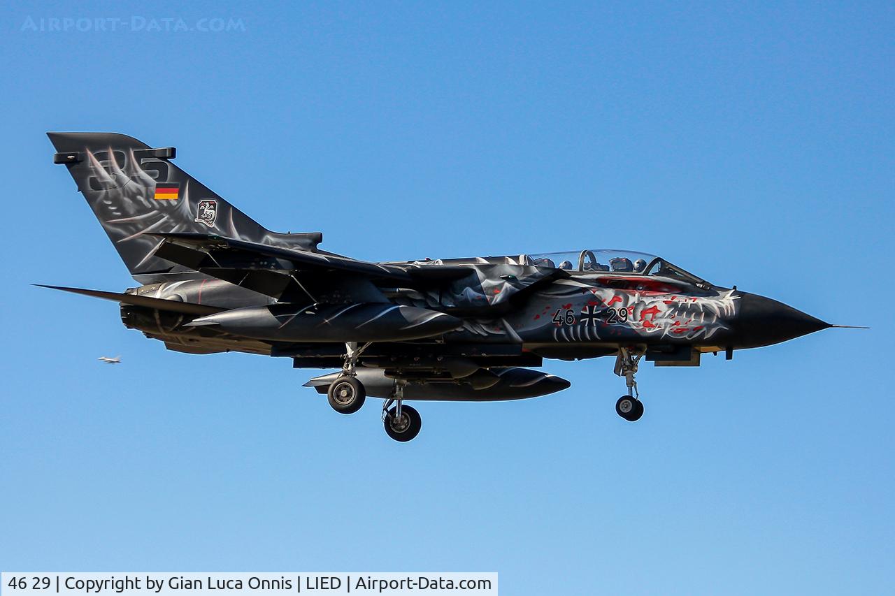 46 29, Panavia Tornado ECR C/N 833/GS262/4329, LANDING
