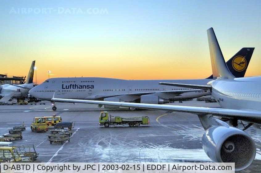 D-ABTD, 1990 Boeing 747-430M C/N 24715, Arriving at Gate at Dawn