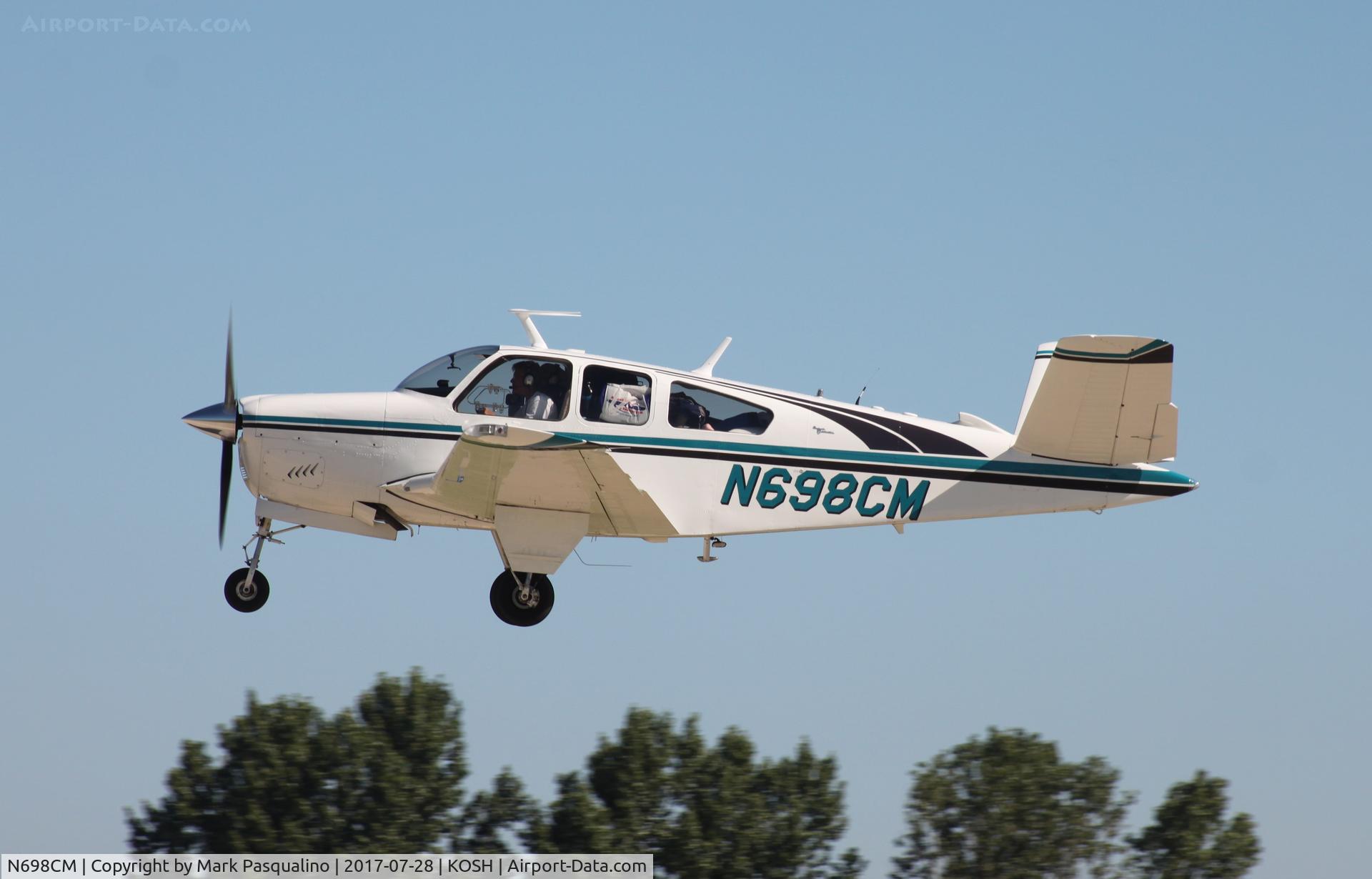 N698CM, 1967 Beech V35 Bonanza C/N D-8563, Beech V35