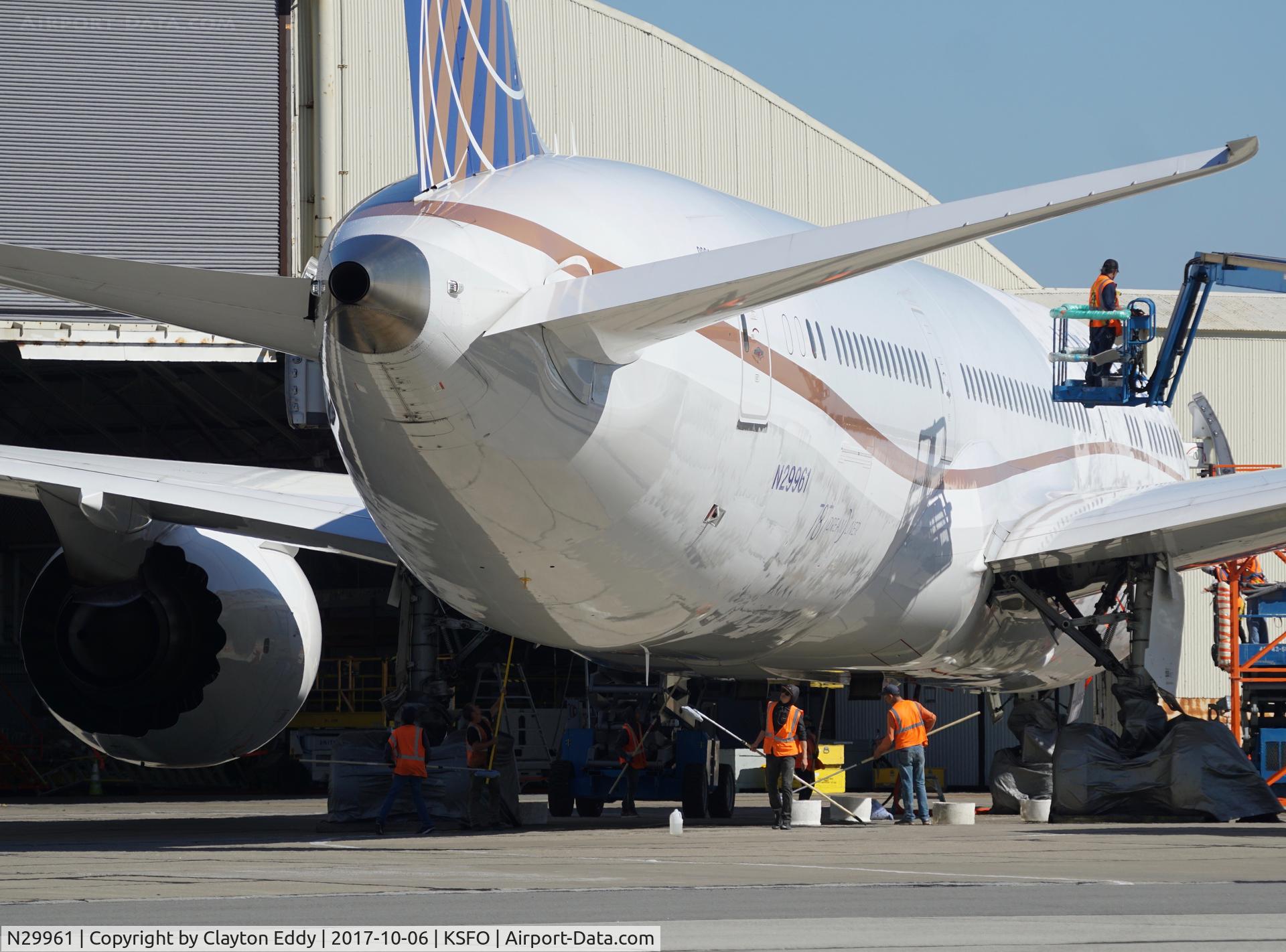 N29961, 2015 Boeing 787-9 Dreamliner Dreamliner C/N 37811, SFO 2017.